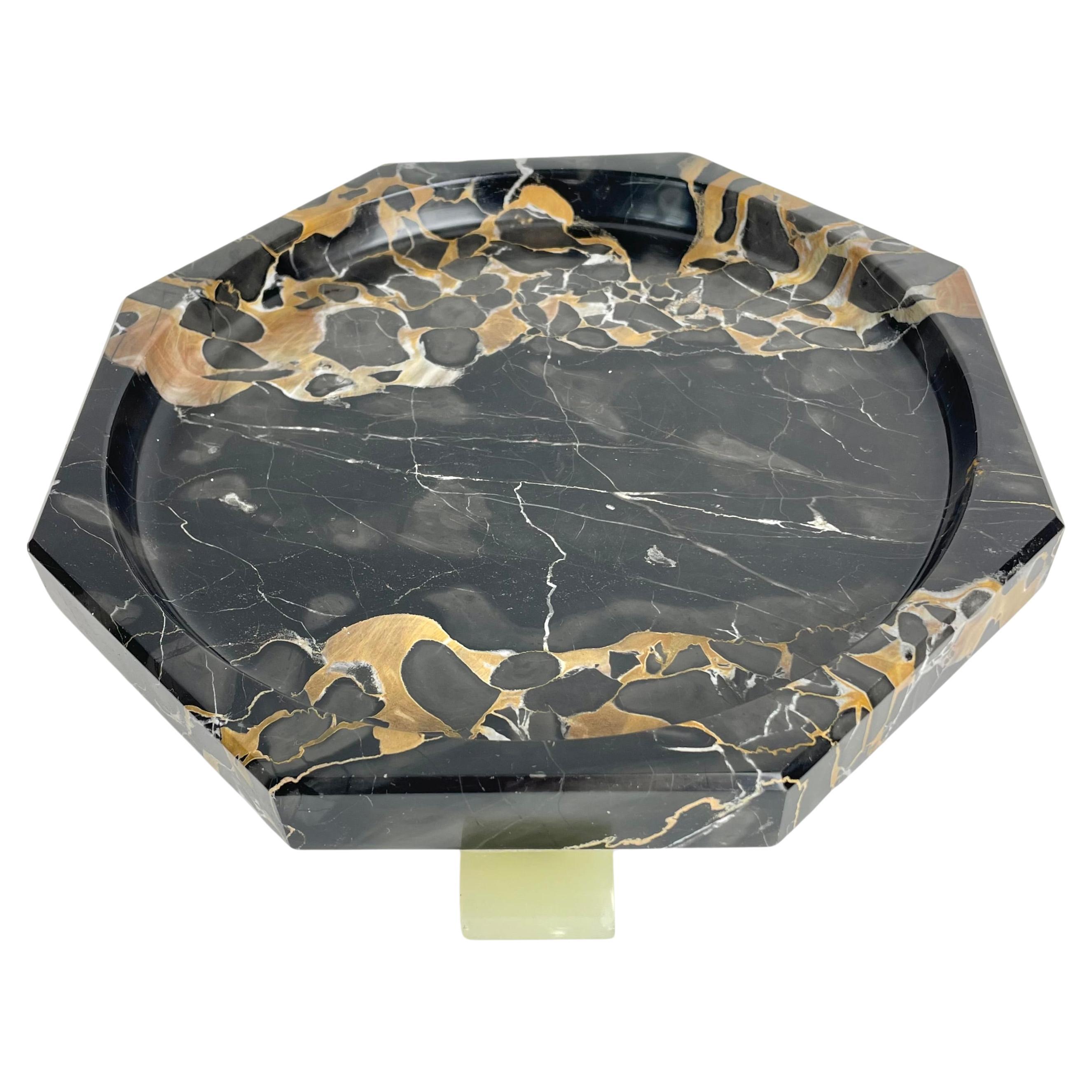 Beautiful Art Deco Fruit Platter from the 1930s in Portoro marble For Sale