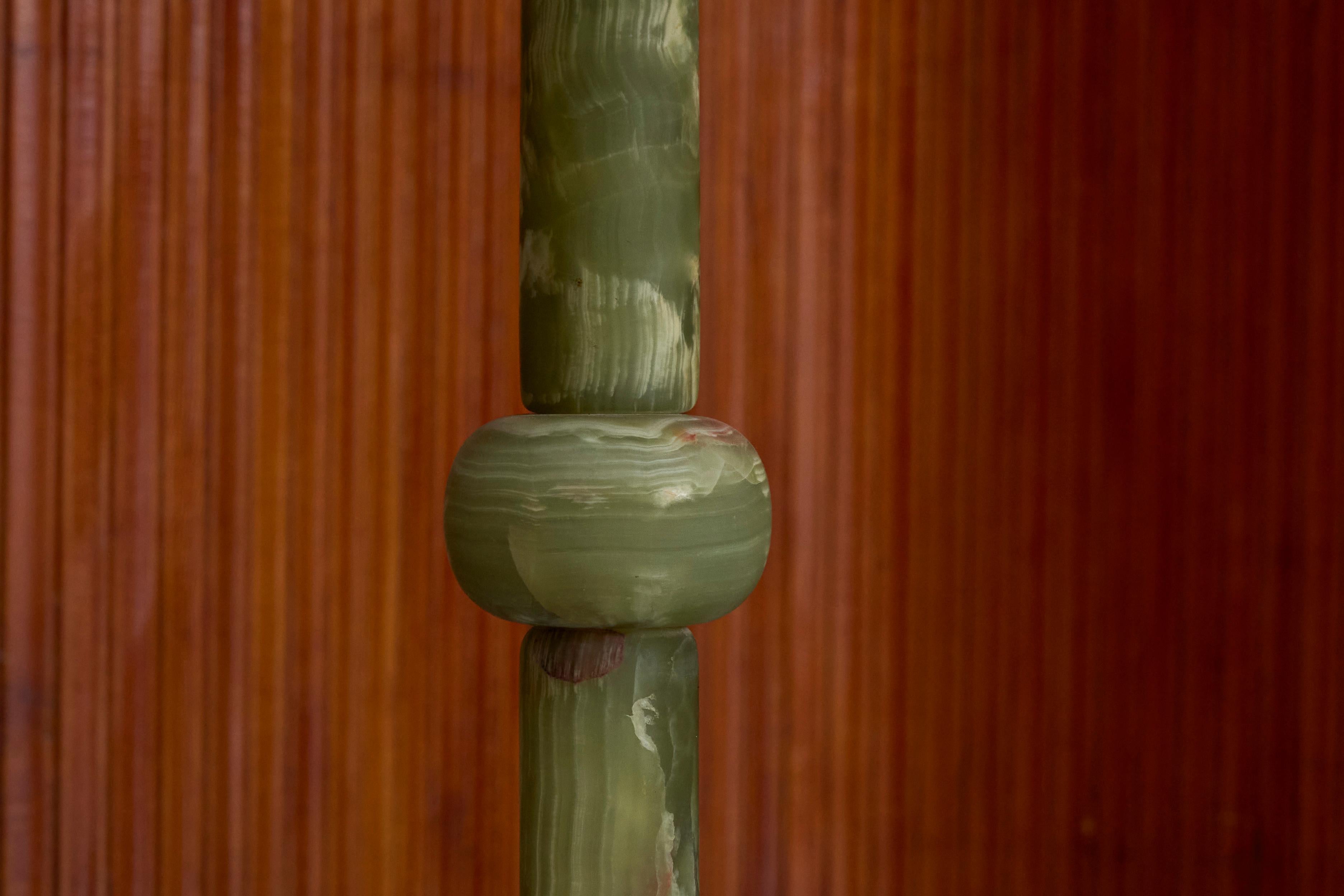 Beautiful Art Deco Side or Gueridon Table in Green Alabaster 1940s For Sale 2