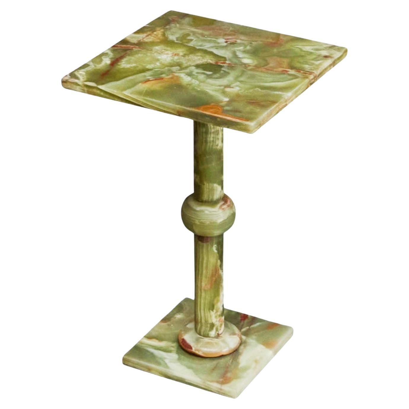 Beautiful Art Deco Side or Gueridon Table in Green Alabaster 1940s For Sale