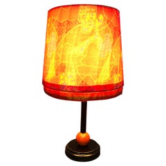 Beautiful Art Deco Table Lamp in Painted Wood from the 1930s Beautiful Art Deco Table Lamp in Painted Wood from the 1930s