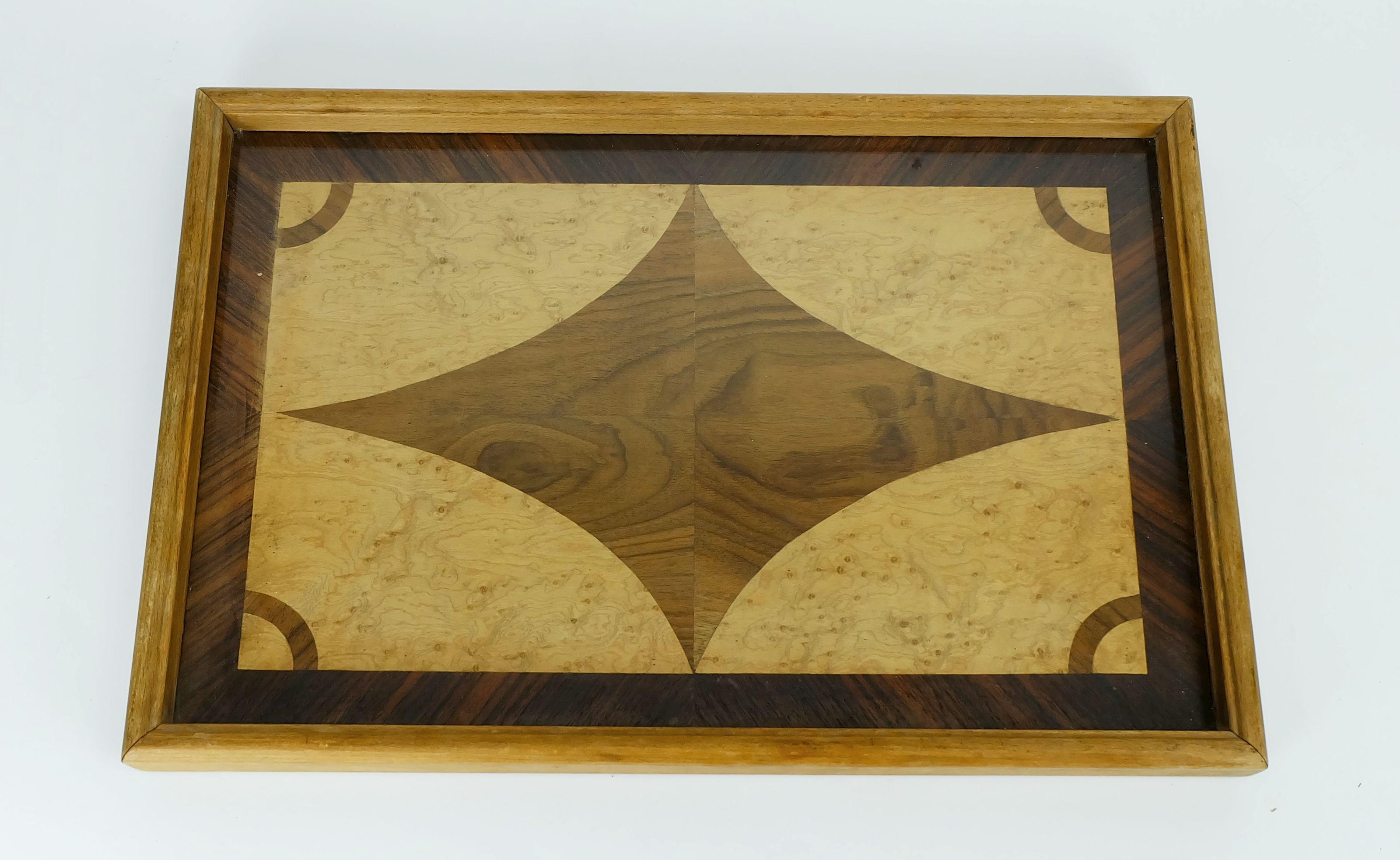 wunderschönes art déco TRAY Intarsien aus verschiedenen Holzarten Serviertablett im Angebot 1