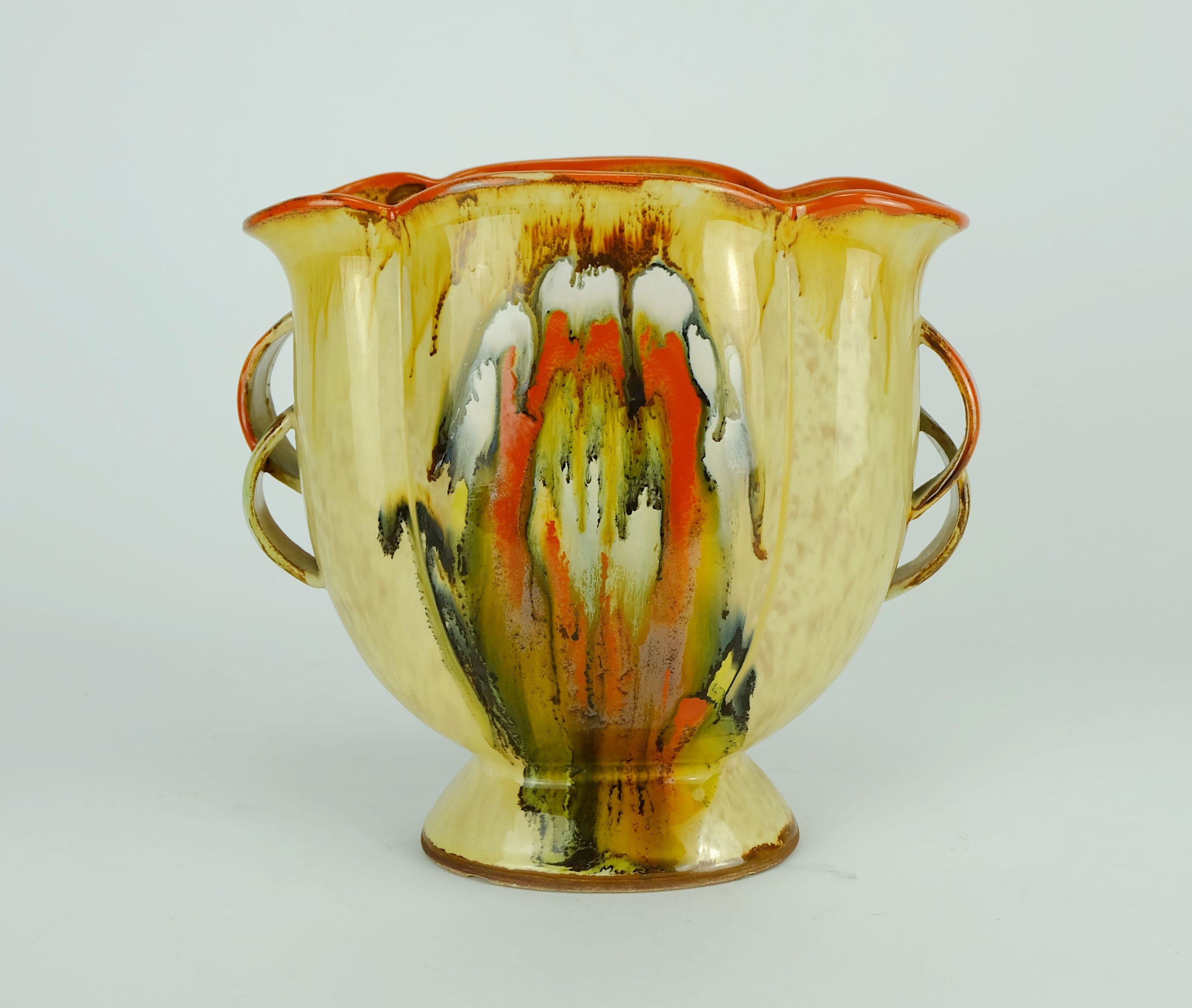 schöne art déco VASE 1930er Keramik Dumler Breiden Tropfglasur Doppelgriff (Mitte des 20. Jahrhunderts) im Angebot