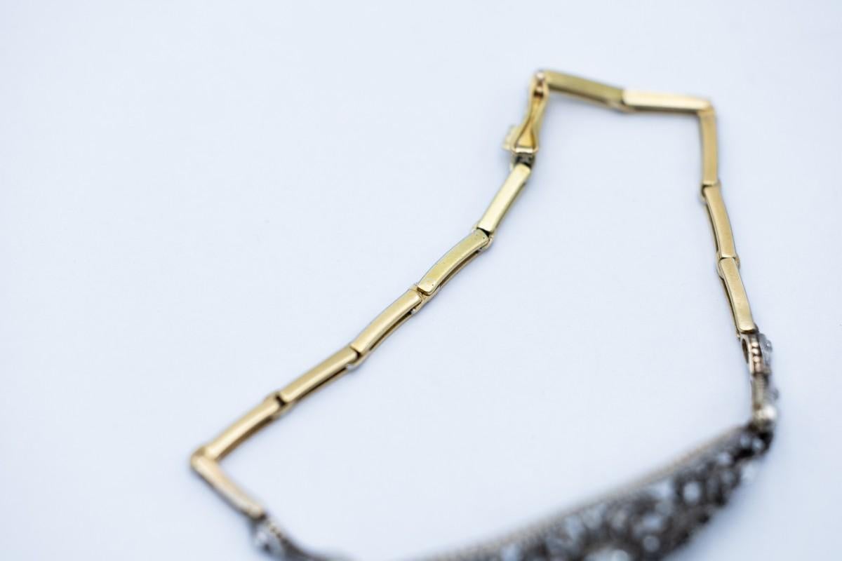 Women's or Men's Beautiful Art Nouveau bracelet with diamonds, Scandinavia, early 20th century. For Sale
