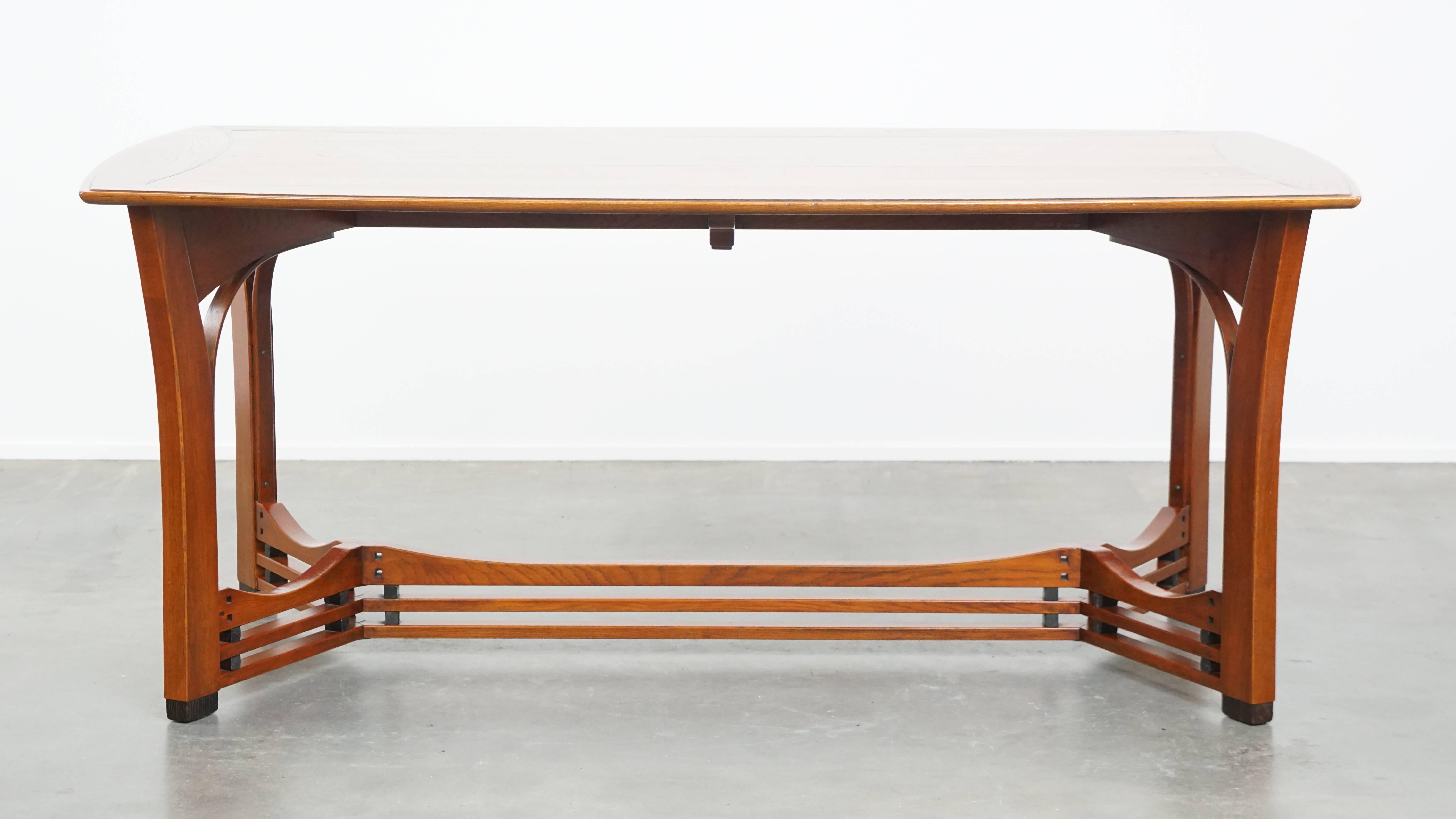 Fait main Magnifique table à manger Art Nouveau Jugendstil Design de Schuitema en vente