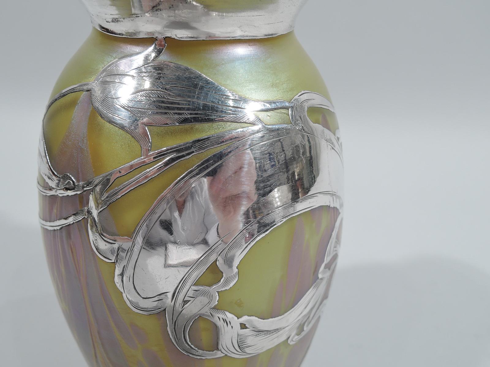 Beautiful Art Nouveau Loetz Medici Vase with Whiplash Silver Overlay In Excellent Condition In New York, NY