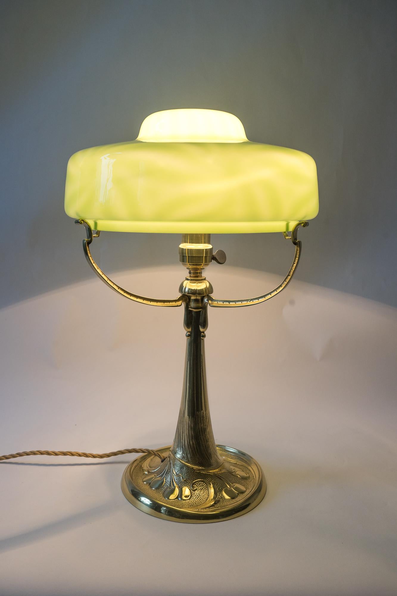 Early 20th Century Beautiful Art Nouveau Table Lamp with Original Opaline Glass Shade, circa 1907s