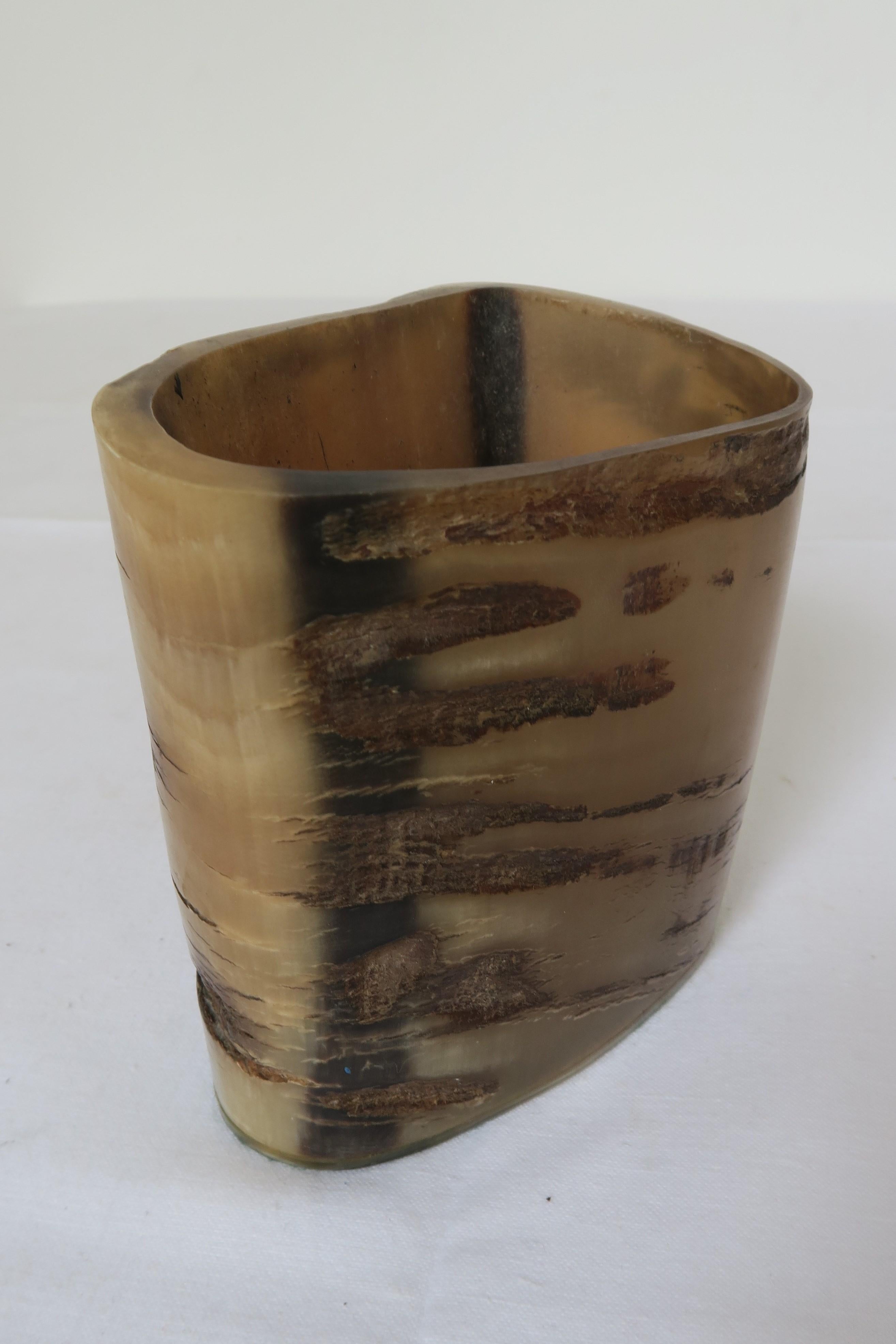 Beautiful Auböck Mid-Century Pencil Cup Made From Horn For Sale 1