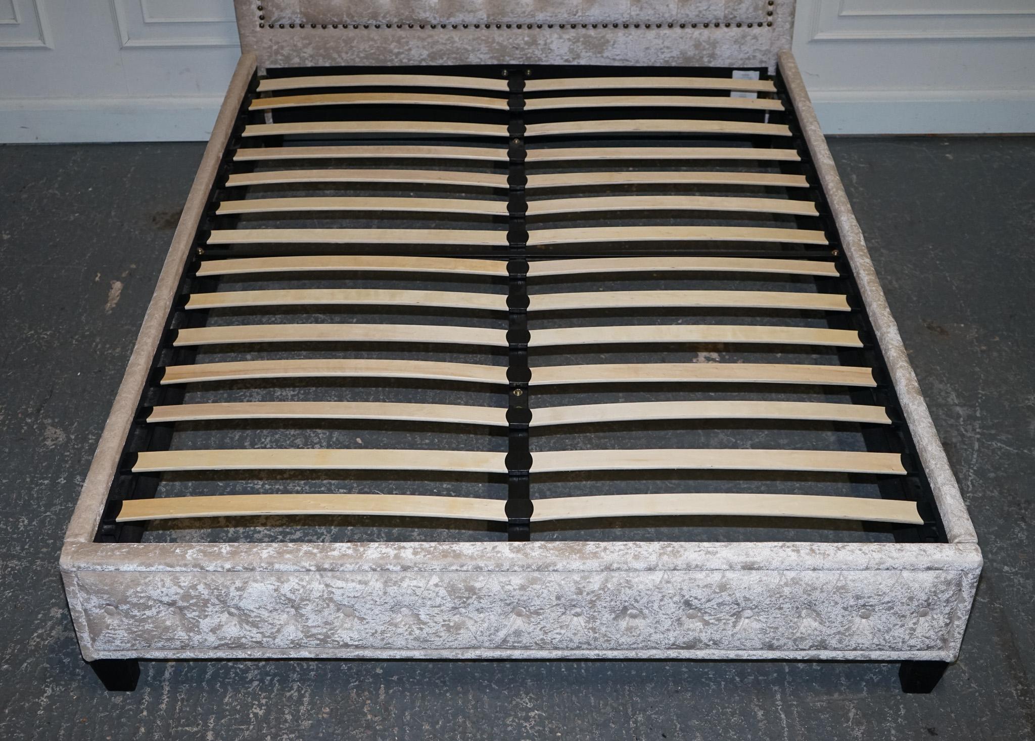 Fait main BEAUTiFUL BABY PINK VELVET DOUBLE BED Bed FRAME en vente