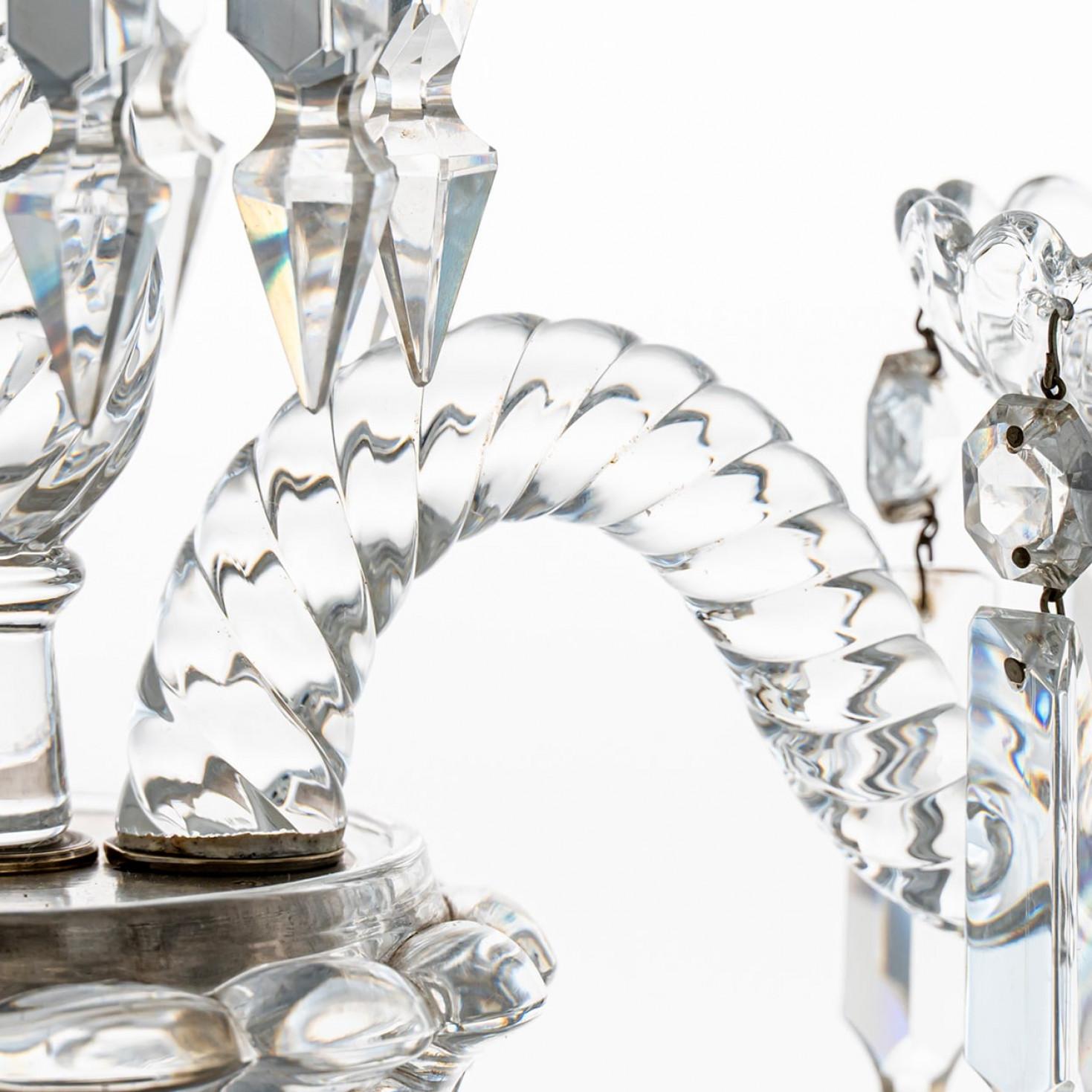 Francese Bellissimo candelabro di cristallo trasparente Baccarat per 3 candele, Francia
