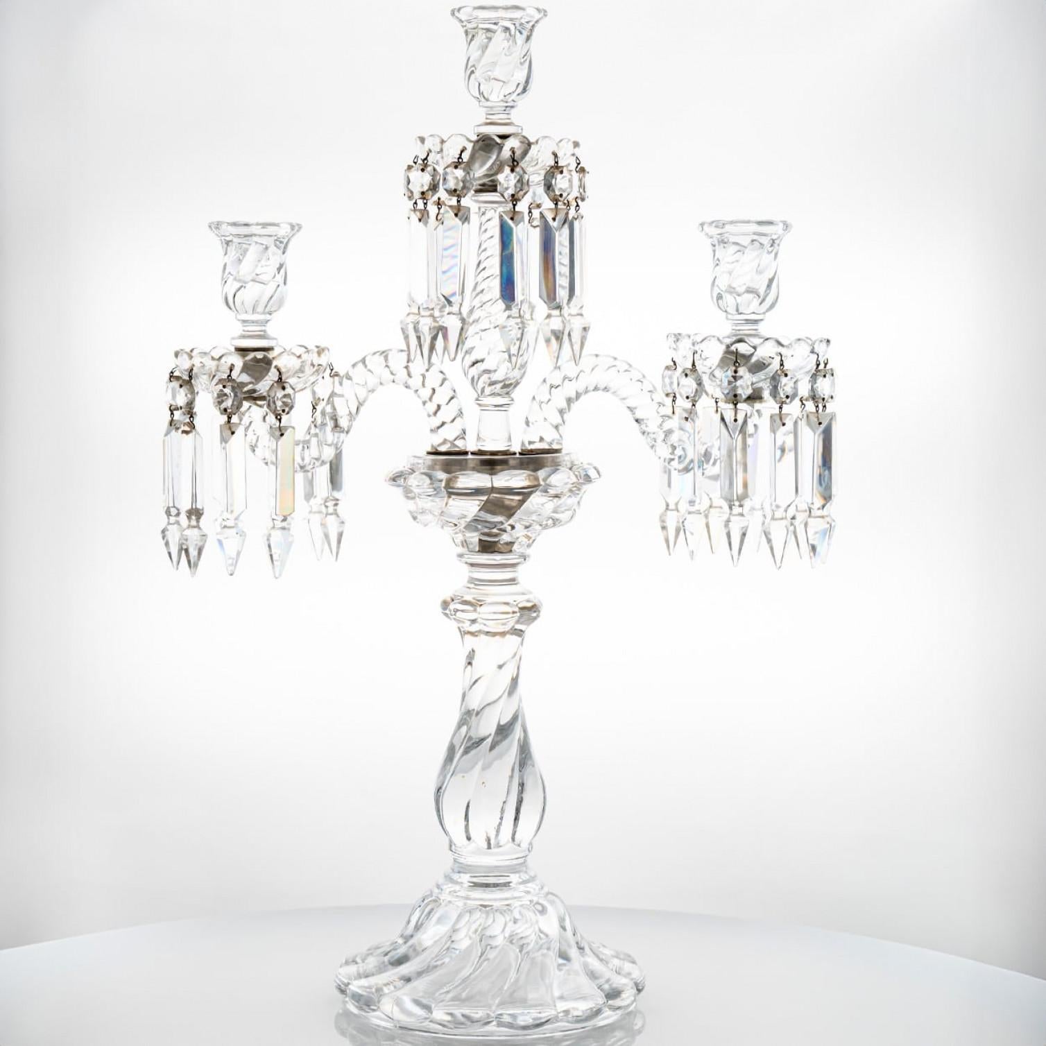 Cristallo Bellissimo candelabro di cristallo trasparente Baccarat per 3 candele, Francia