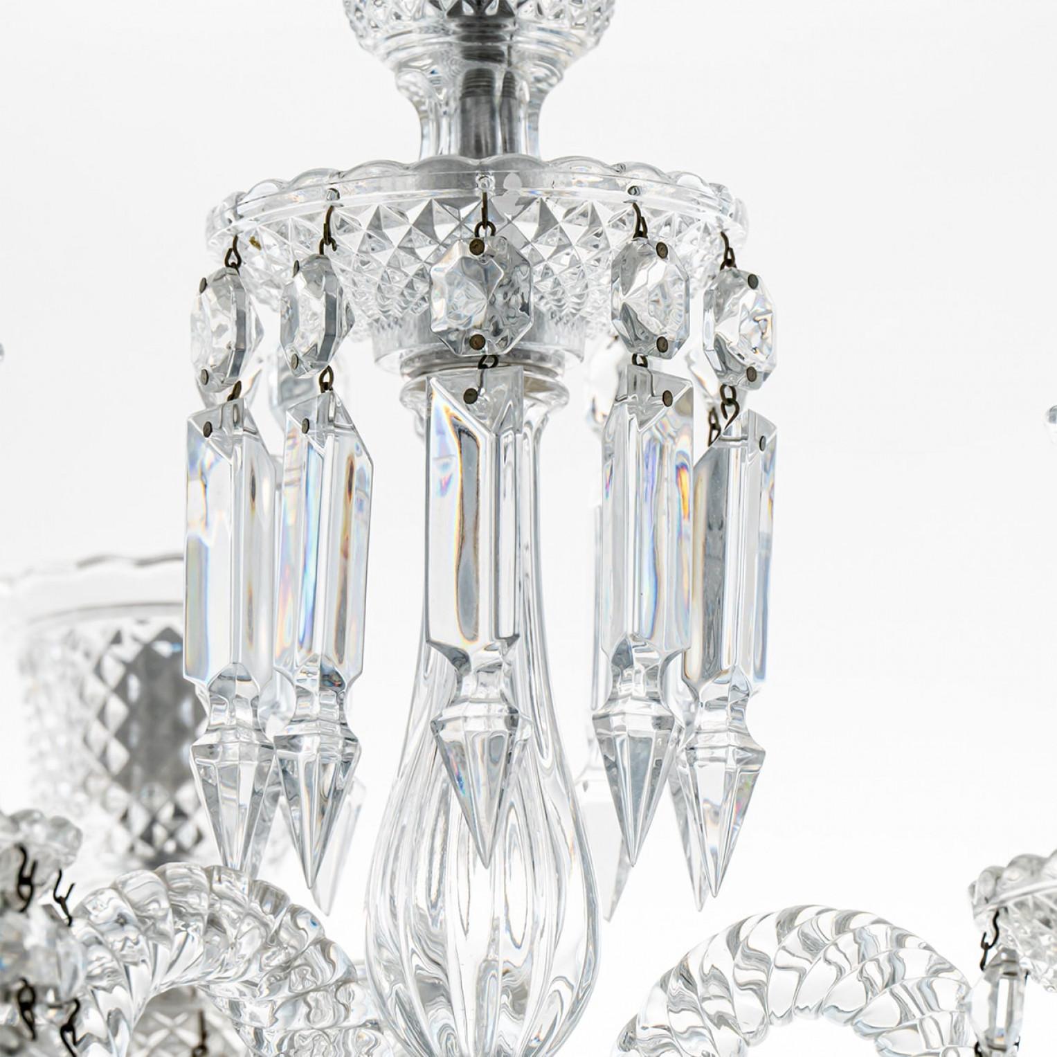 Precioso candelabro de cristal transparente de Baccarat para 4 velas, Francia Hecho a mano en venta