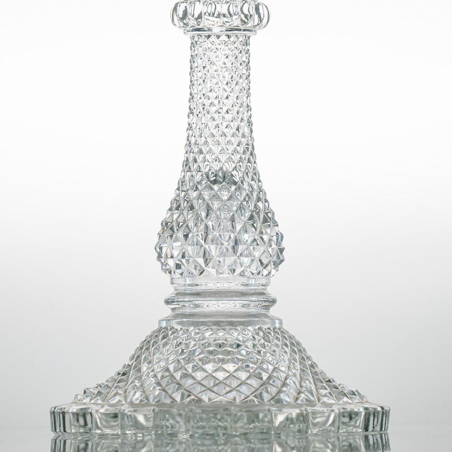 Cristallo Bellissimo candelabro di cristallo trasparente Baccarat per 4 candele, Francia in vendita