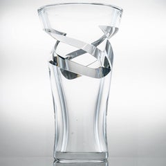 Magnifique vase en cristal clair de Baccarat, France