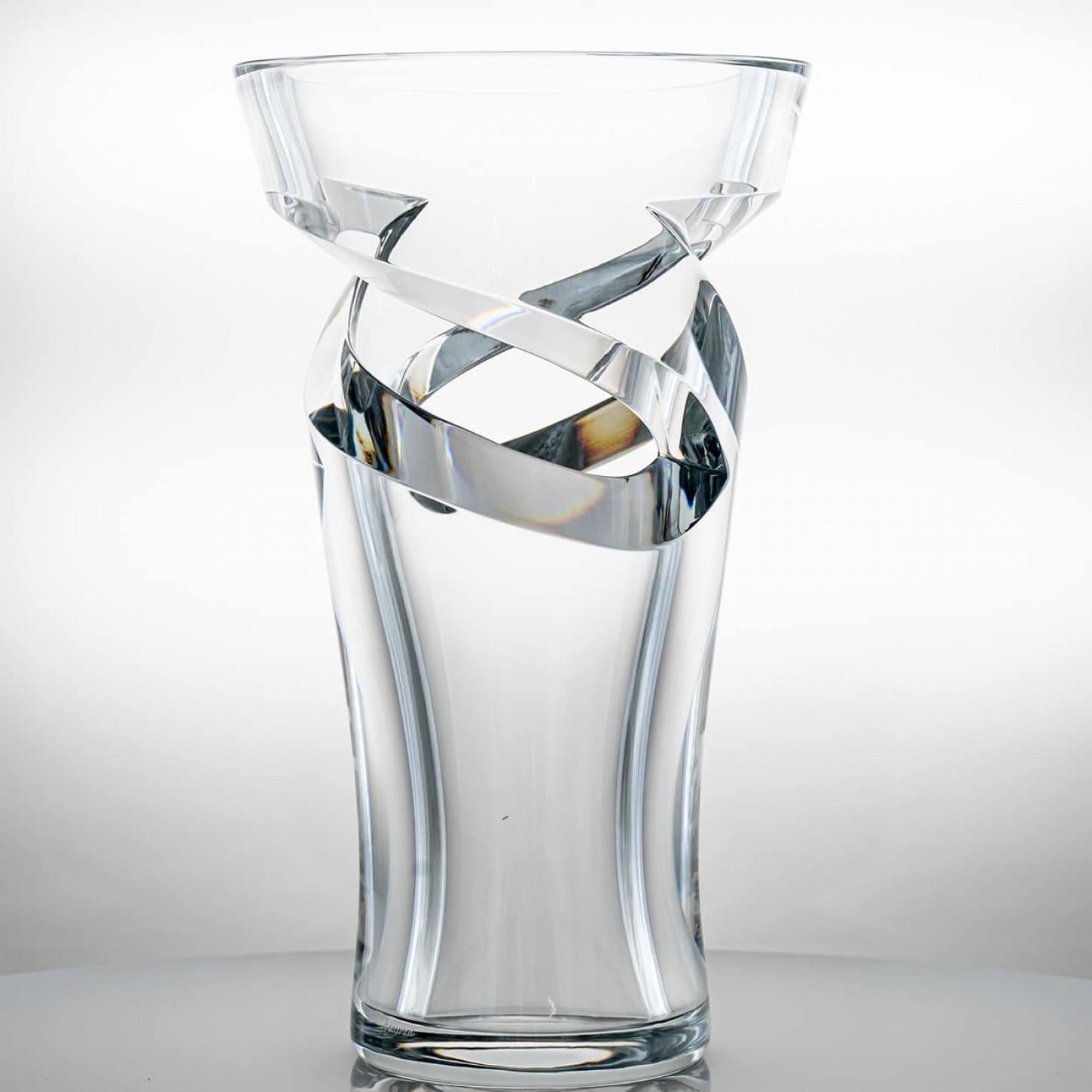 Cristallo Bellissimo vaso di cristallo trasparente Baccarat, Francia in vendita