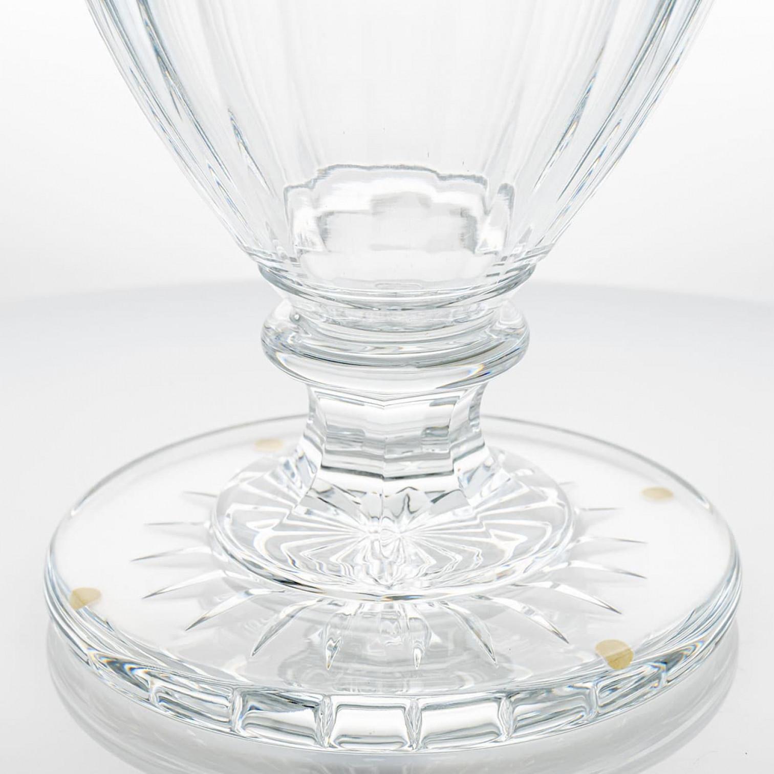 Fatto a mano Bellissimo vaso di cristallo trasparente Baccarat Diamond Balustre , Francia in vendita