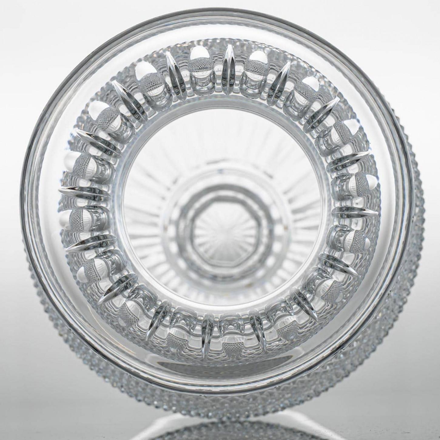 Bellissimo vaso di cristallo trasparente Baccarat Diamond Balustre , Francia In condizioni buone in vendita a Rijssen, NL