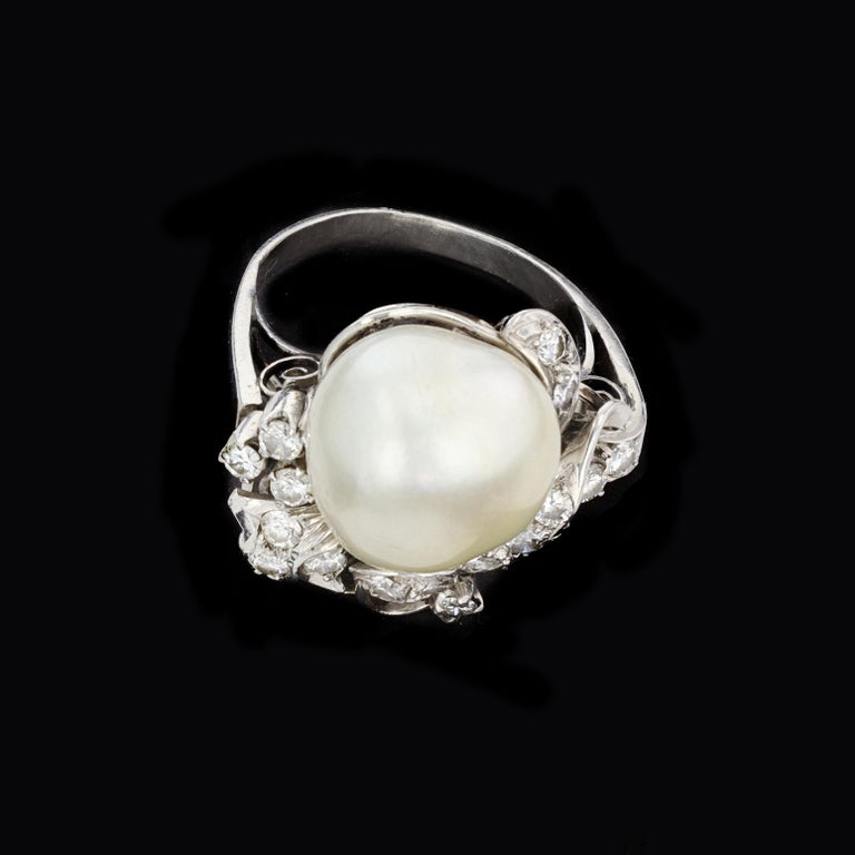 Beautiful Baroque Pearl and Diamond Ring For Sale at 1stDibs