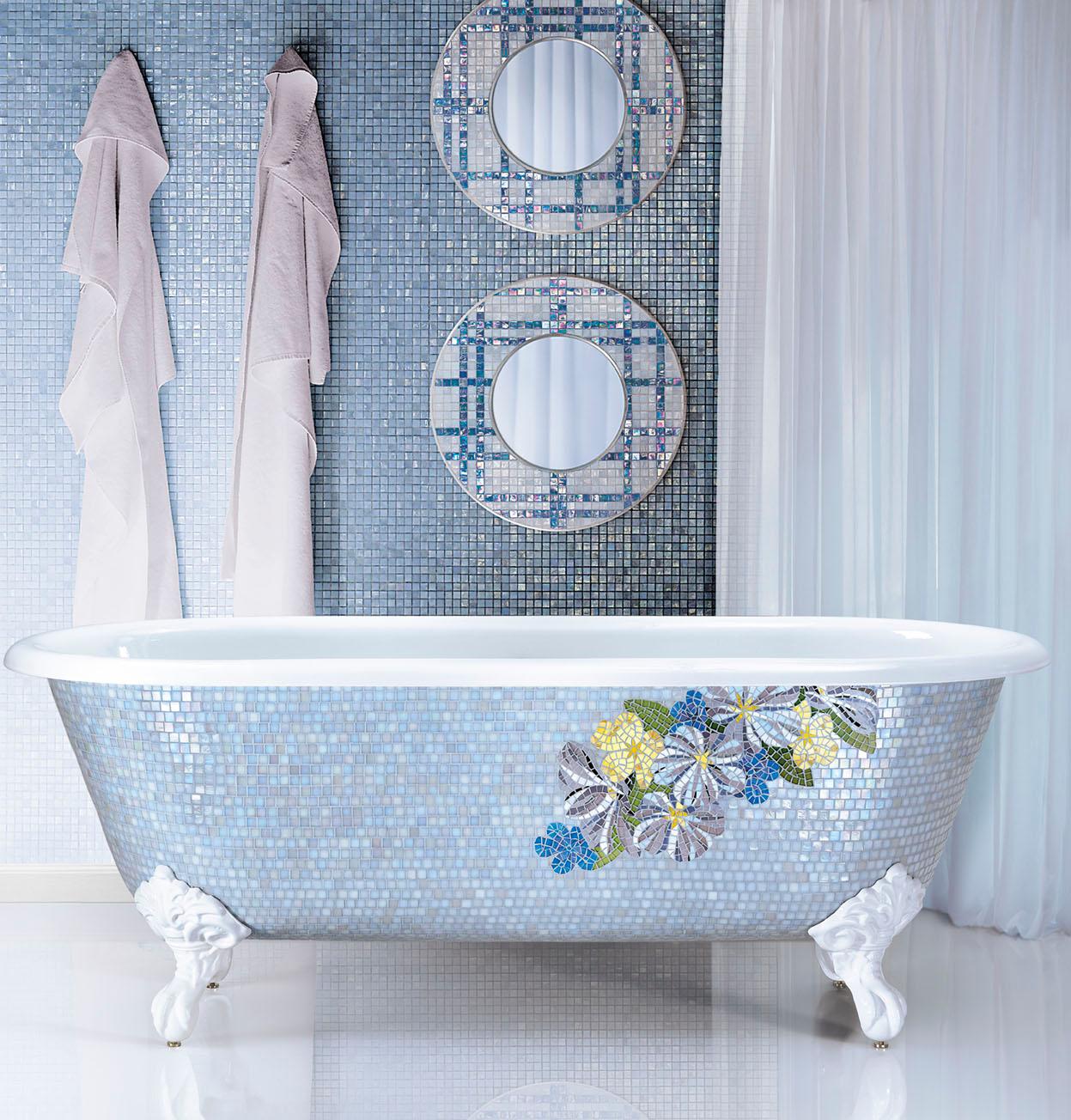 Schöne Badewanne Petunia 1 Mosaik und Artistic Mosaic Dekoration (Moderne) im Angebot