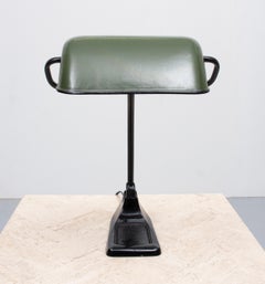 Magnifique lampe de bureau / lampe de bureau Bauhaus par BUR, Allemagne, vers 1920
