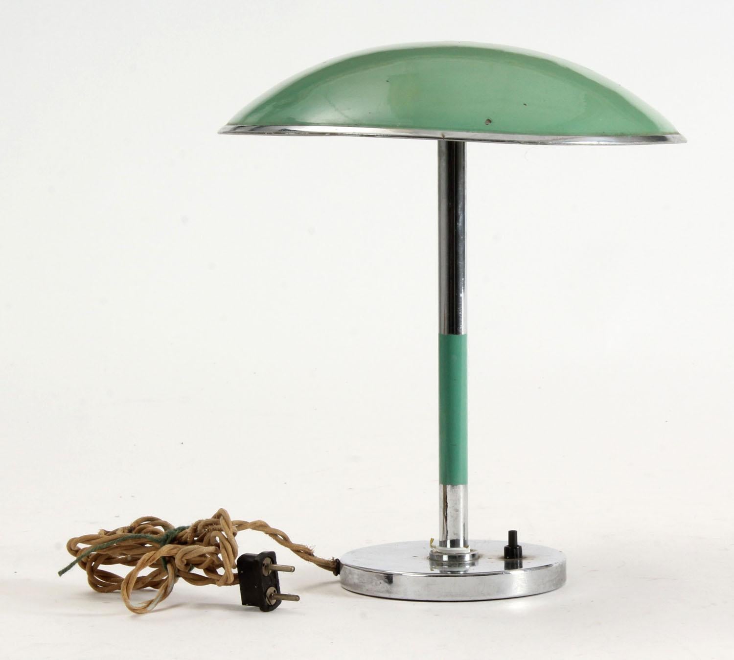 Beautiful Bauhaus Table Lamp 2