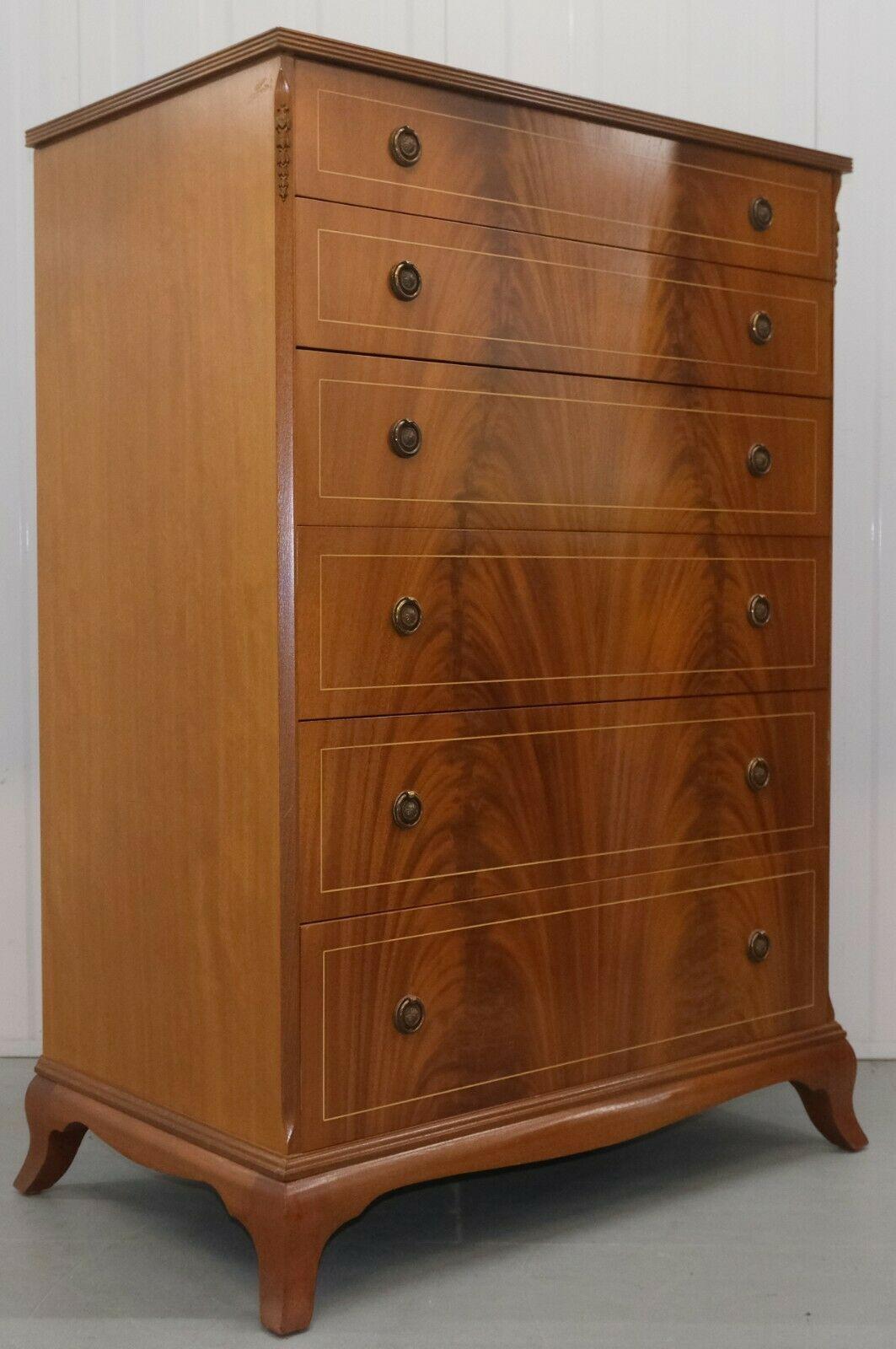 Beautiful Beithcraft Ltd Scotland Contemporary Flamed Figure Chest of Drawers In Good Condition In West Sussex, Pulborough