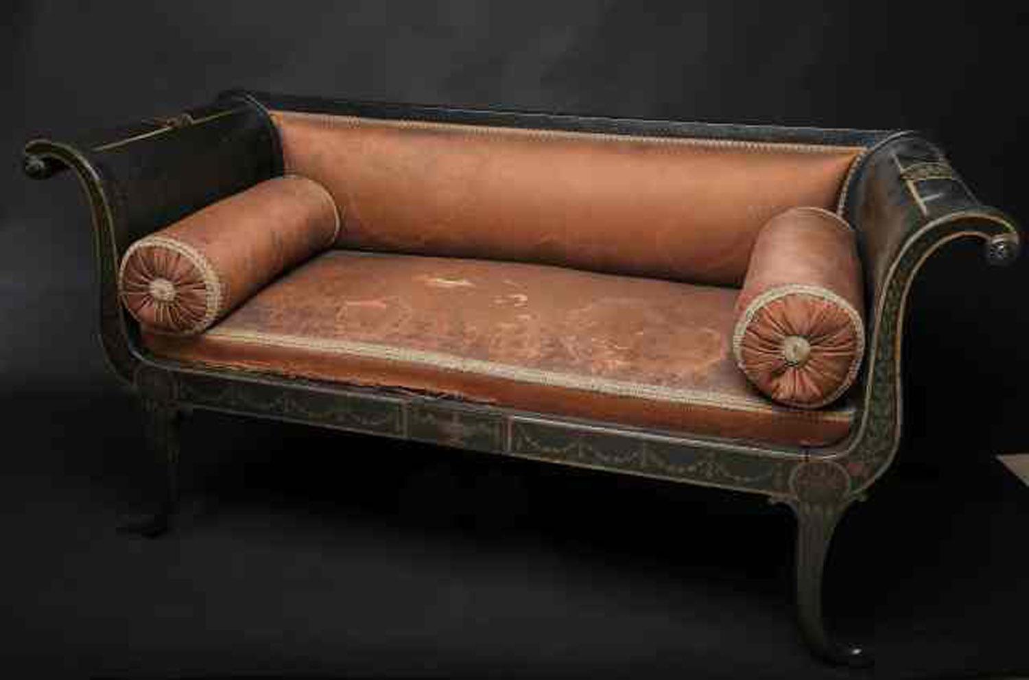 Beautiful Bench Finely Painted in Grisaille, Northern Europe, Early 19th Century For Sale 1