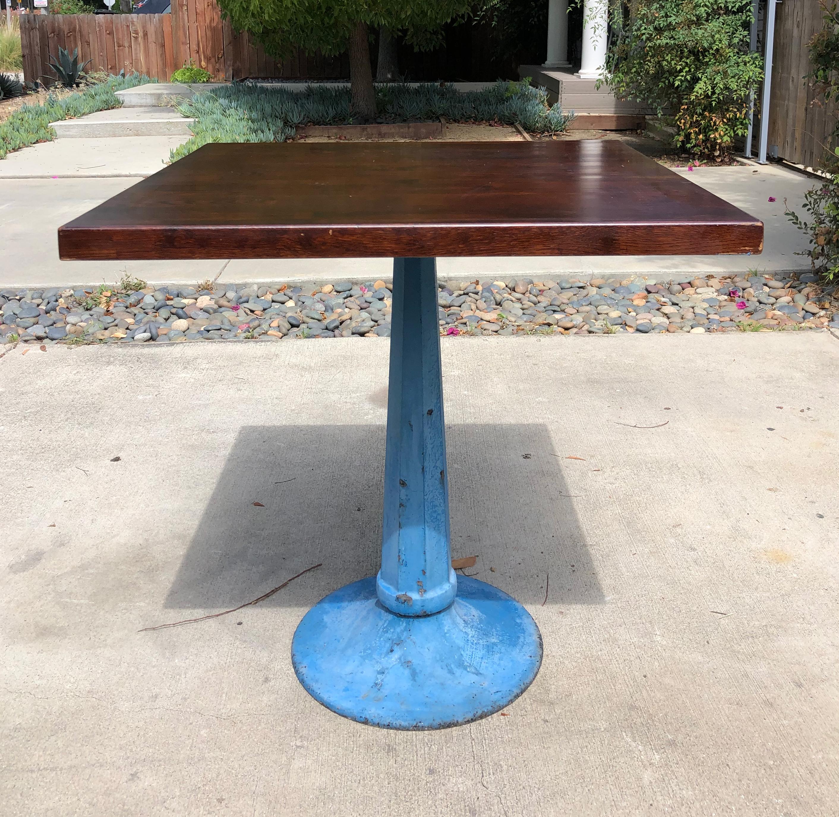 French Beautiful Bisto Style table with antique industrial cast iron pedestal For Sale