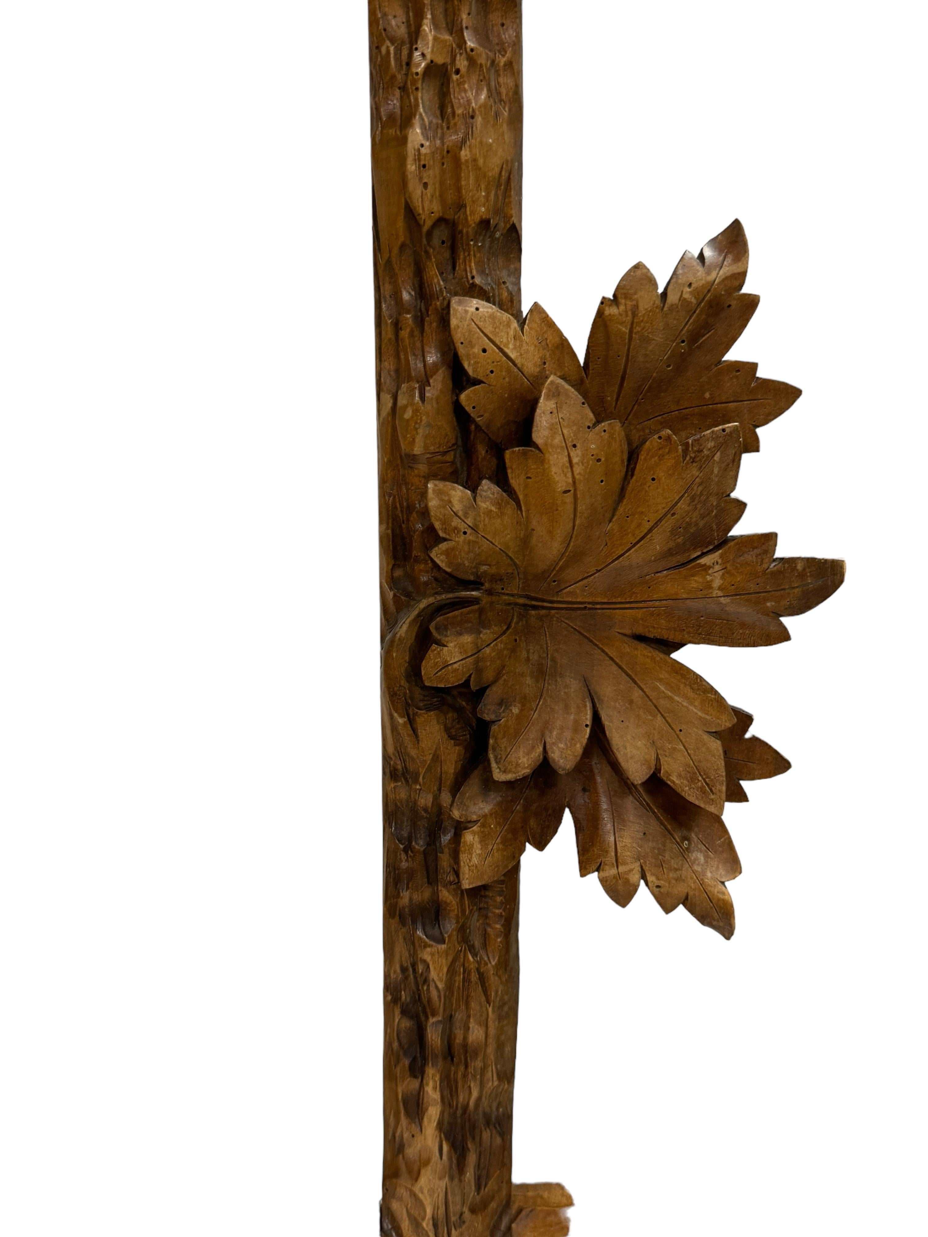 Wood Beautiful Black Forest Frame Antique Brienz Folk Art, 1890s