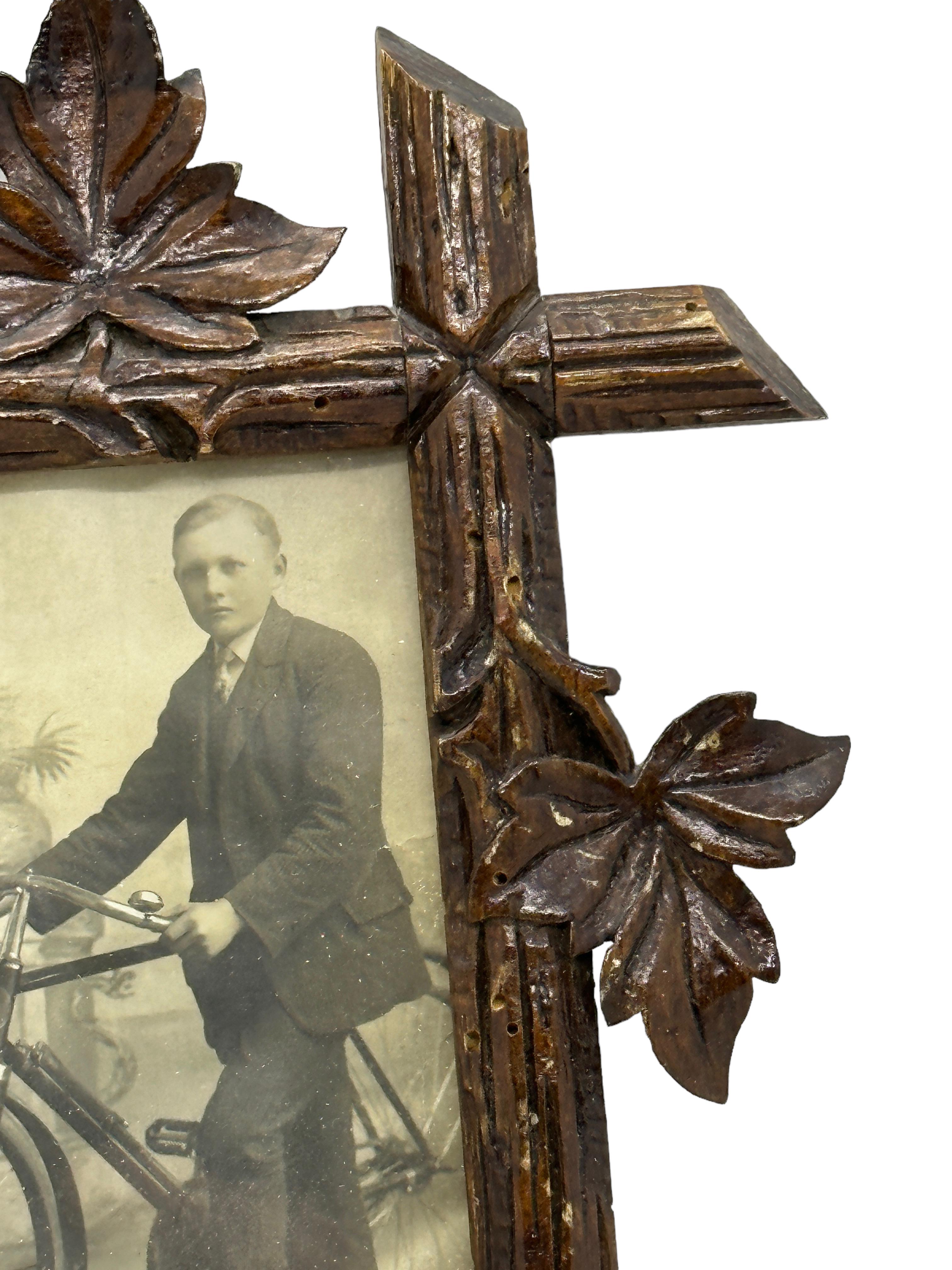 Early 20th Century Beautiful Black Forest Frame Antique Folk Art with Cyclist Picture Photo, 1900s 