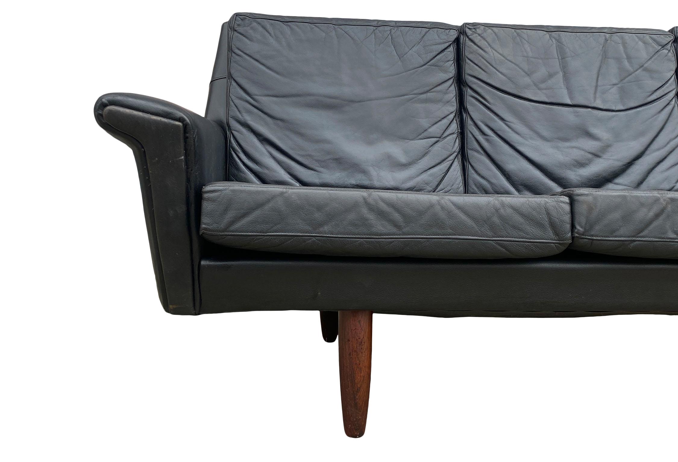Beautiful Black Leather Low Danish Modern Couch Sofa Rosewood Legs In Good Condition In BROOKLYN, NY