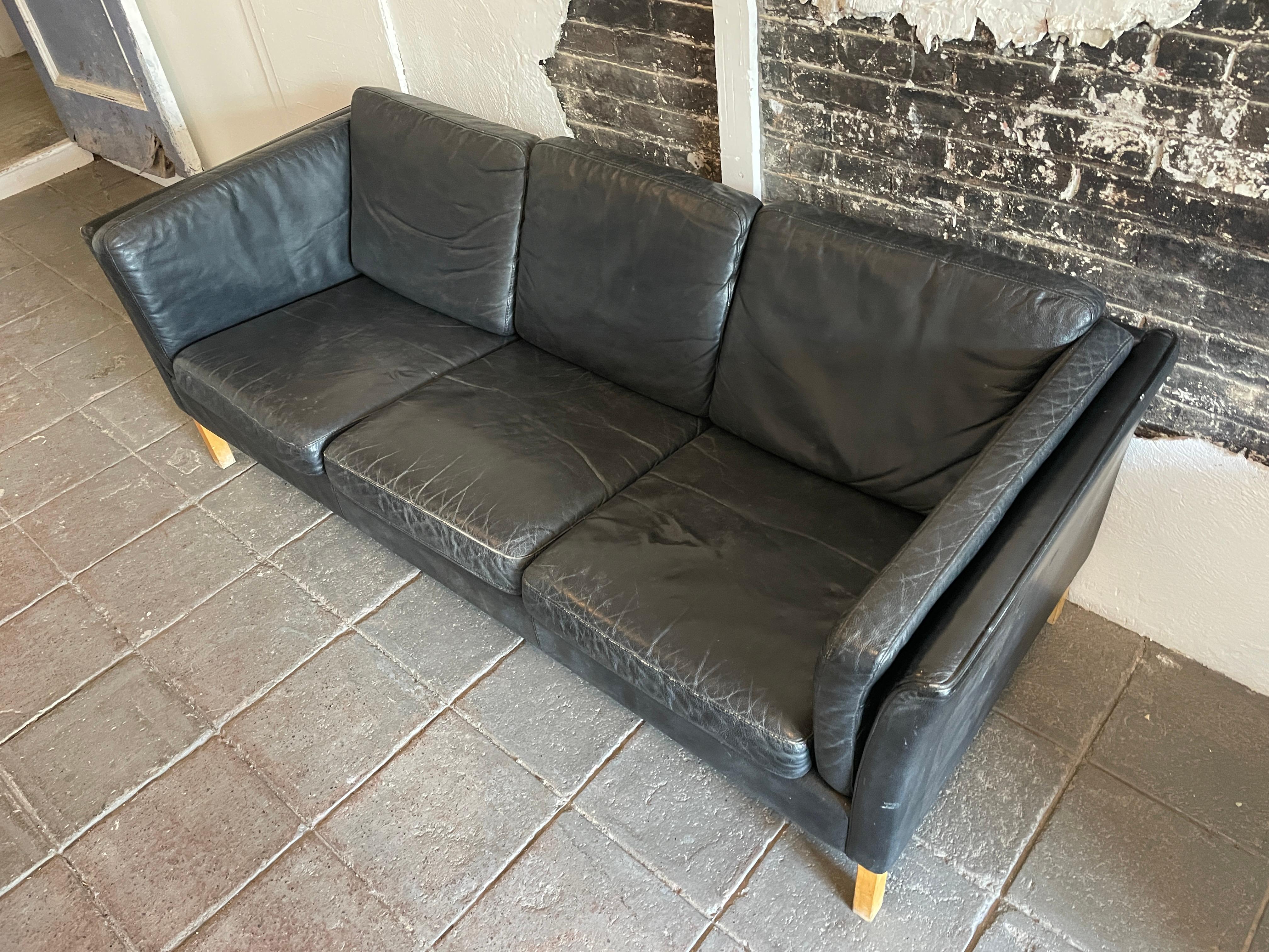 Beautiful Black Leather Swedish Modern Couch Sofa maple Legs In Good Condition In BROOKLYN, NY