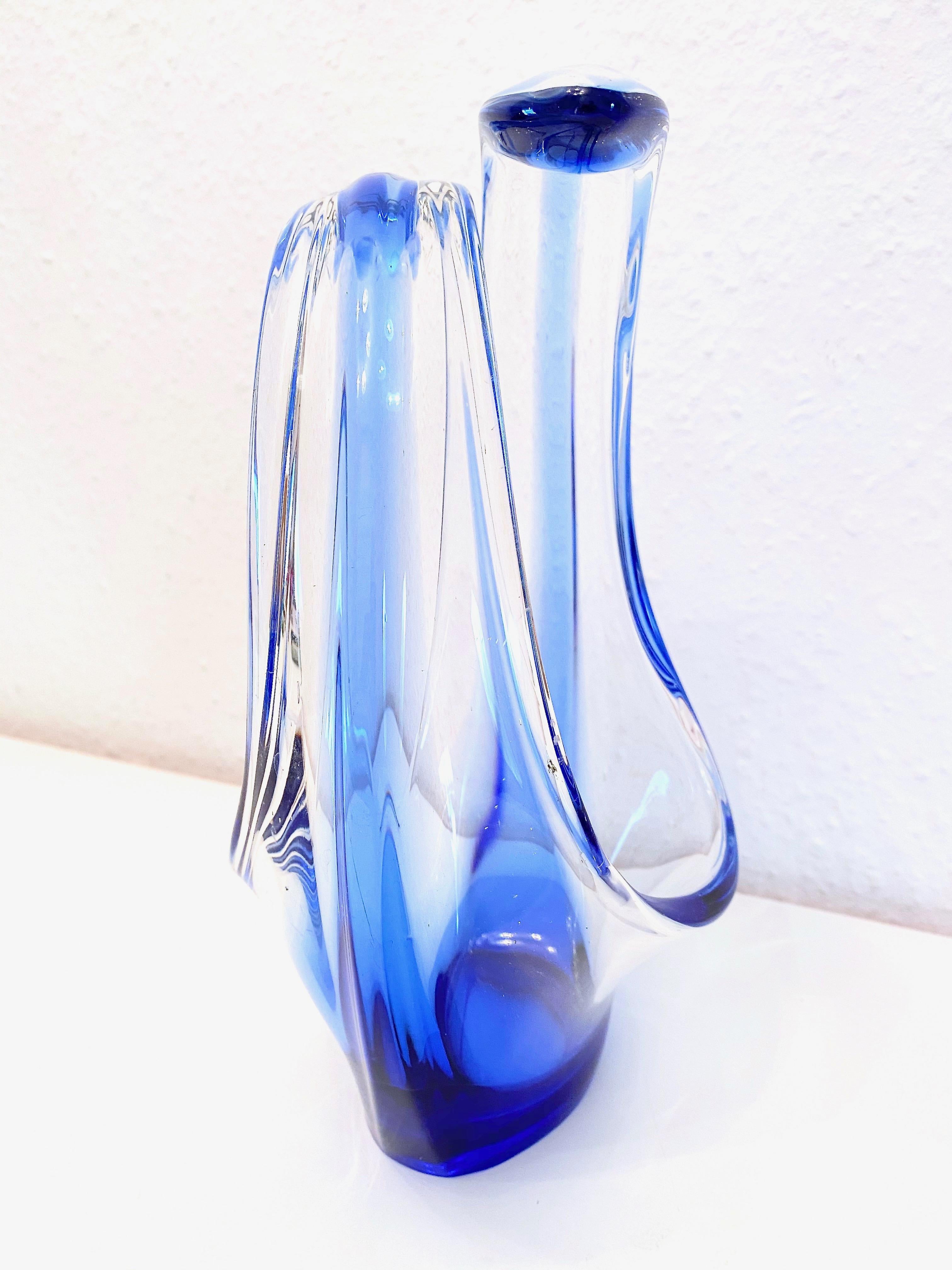 italien Magnifique objet en verre d'art bleu et transparent Sommerso Bowl Vintage:: Murano:: Italie en vente