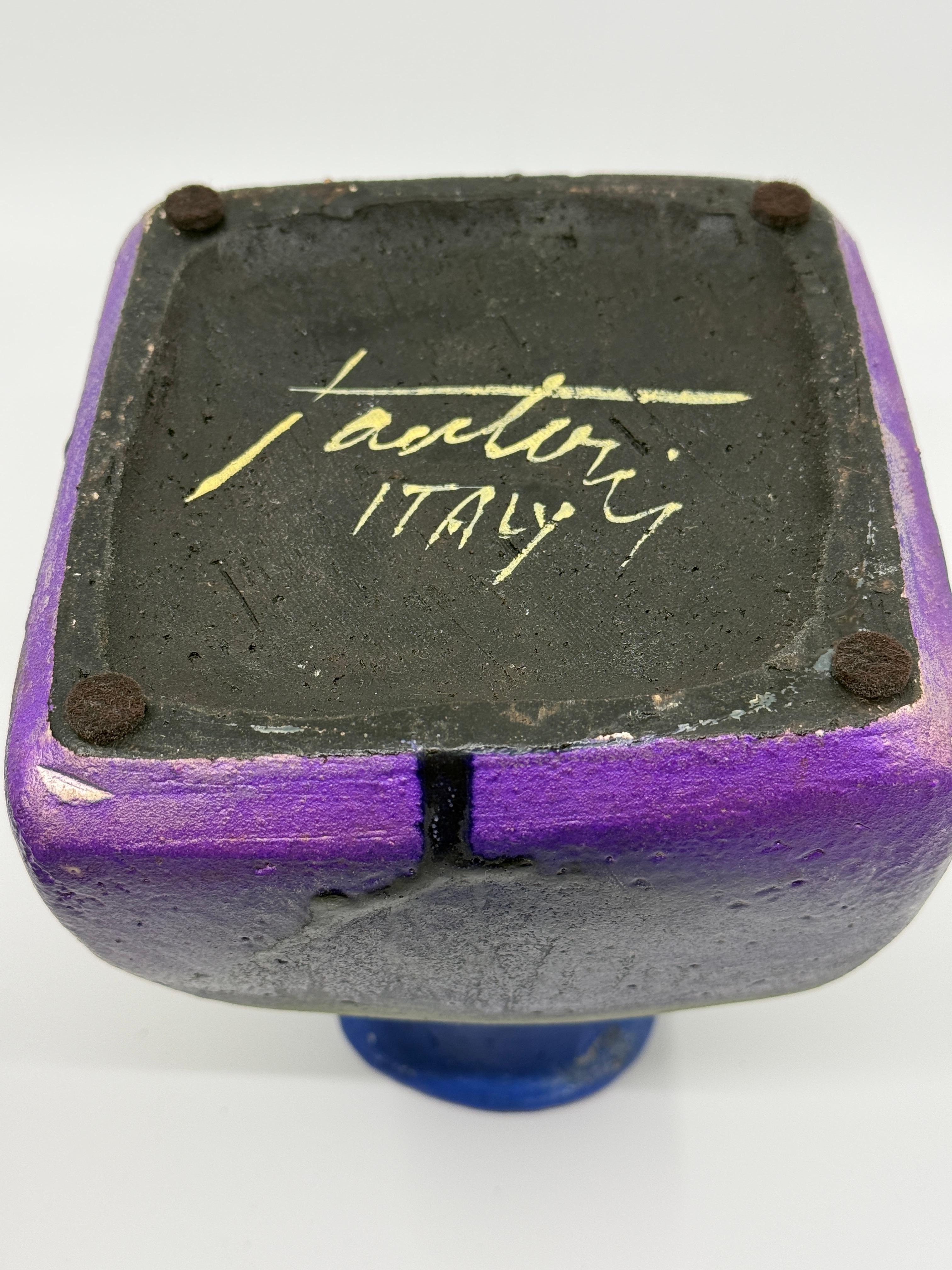 Precioso jarrón cuadrado Fantoni esmaltado azul goteado en venta 3