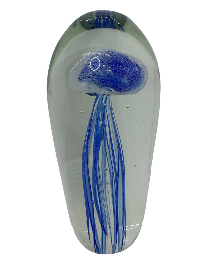 Beautiful Blue Jelly Fish Murano Italian Art Glass Aquarium Paperweight In Good Condition For Sale In Nuernberg, DE