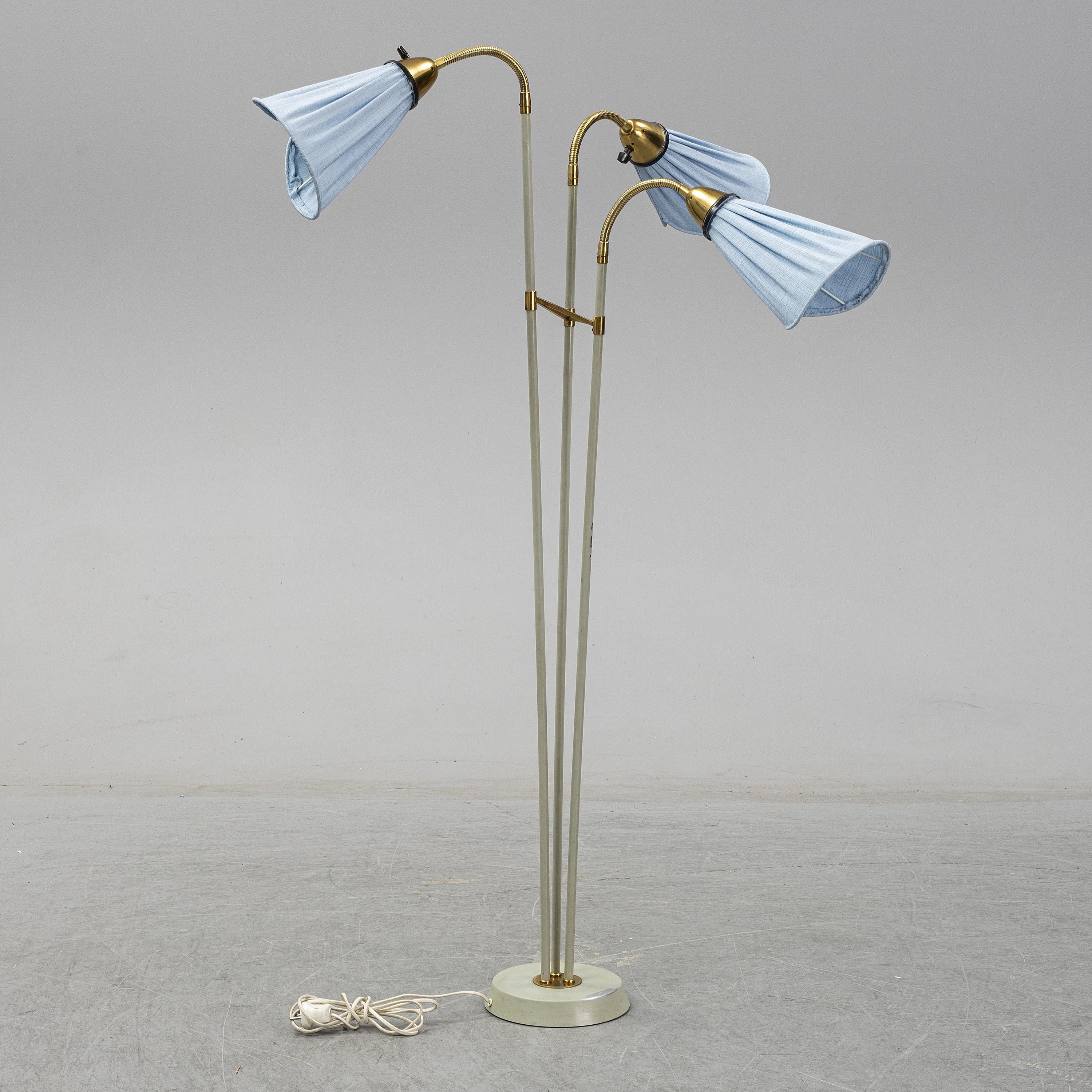 Midcentury floor lamp from 1950s. Hand painted. Electrical function Euro but can be converted at no charge if requested. Lovely and unusual - in great vintage condition too!