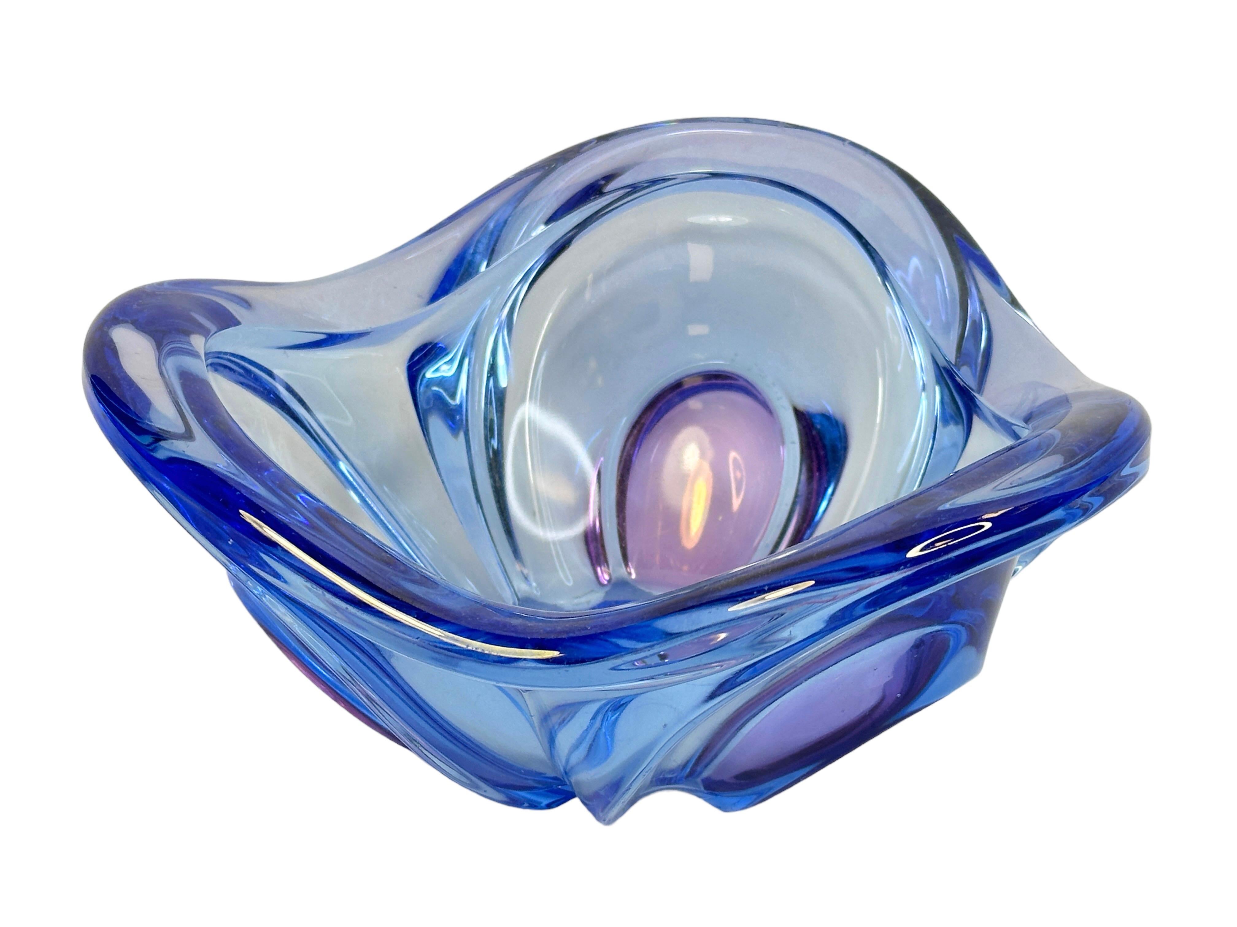 Late 20th Century Beautiful Blue & Purple Murano Glass Bowl Catchall Vintage, Italy, 1970s For Sale