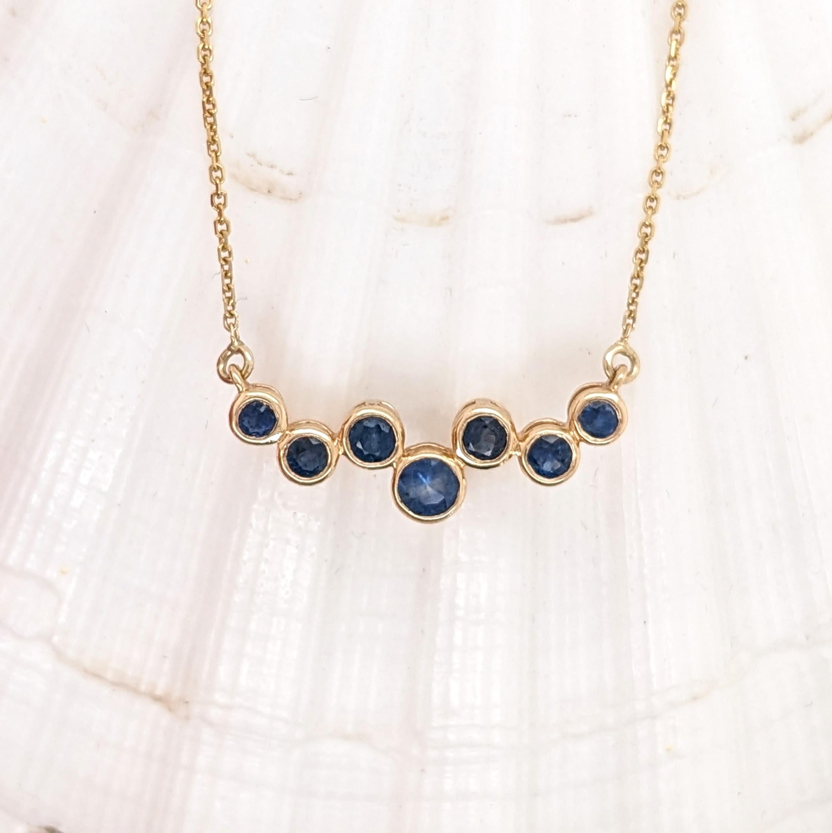 Modern Beautiful Blue Sapphire Pendant Necklace in Solid 14K Gold Round Gemstones For Sale