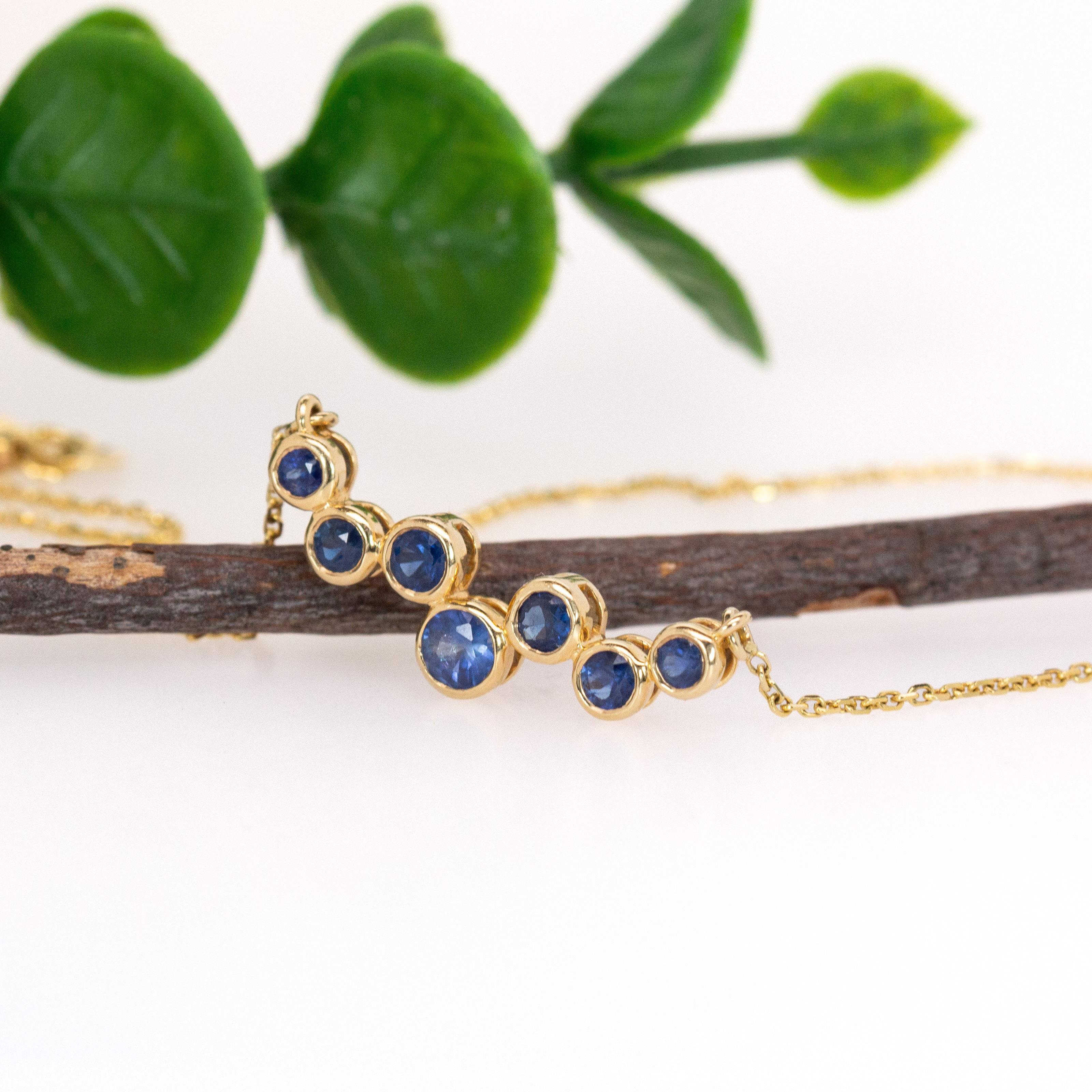 Women's Beautiful Blue Sapphire Pendant Necklace in Solid 14K Gold Round Gemstones For Sale