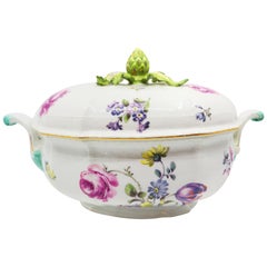 Antique Beautiful Bowl, Hand Painted Flowers with Artichoke Finial Meissen, 19th Century