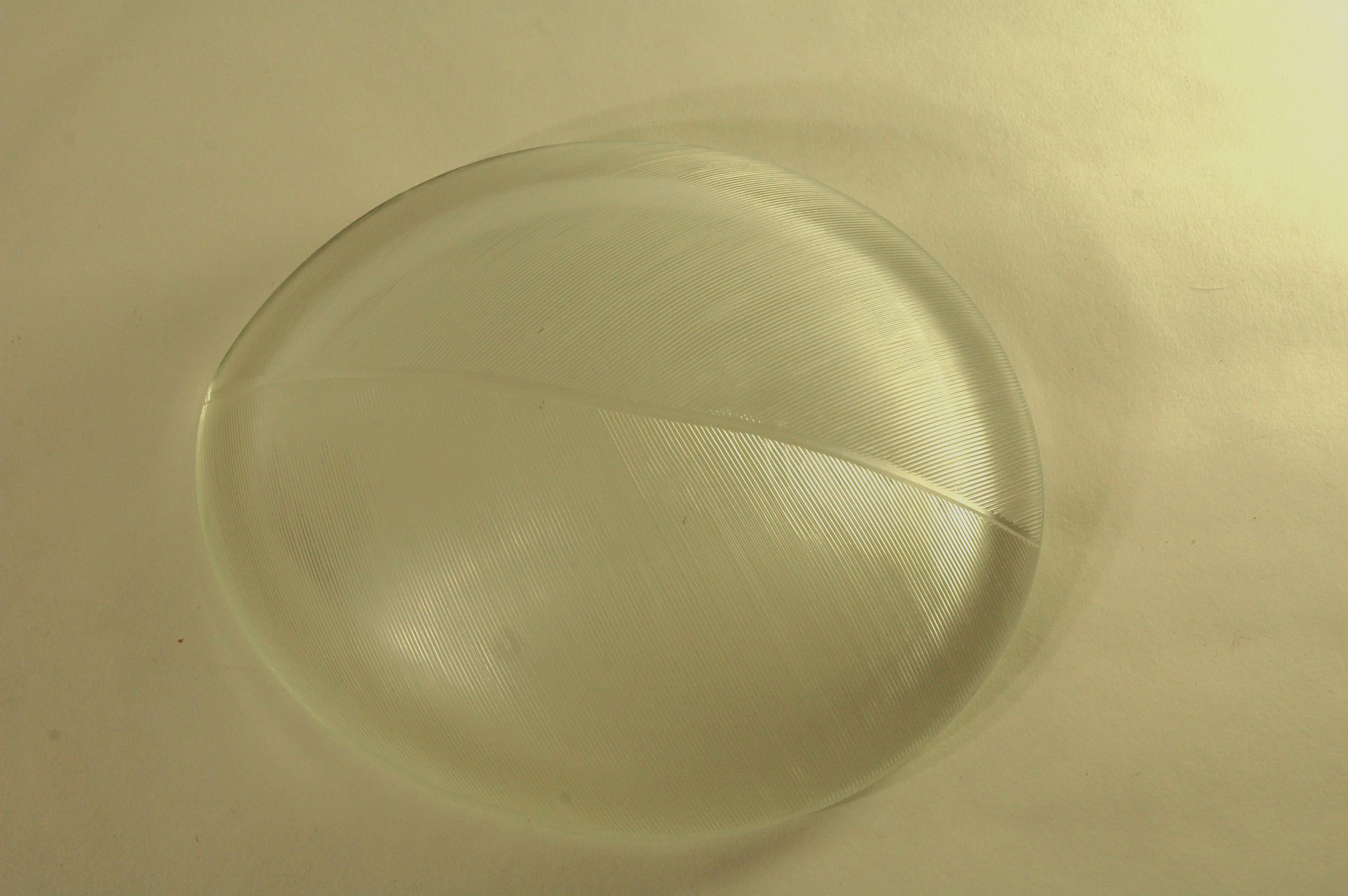 Scandinave moderne Magnifique bol en verre 