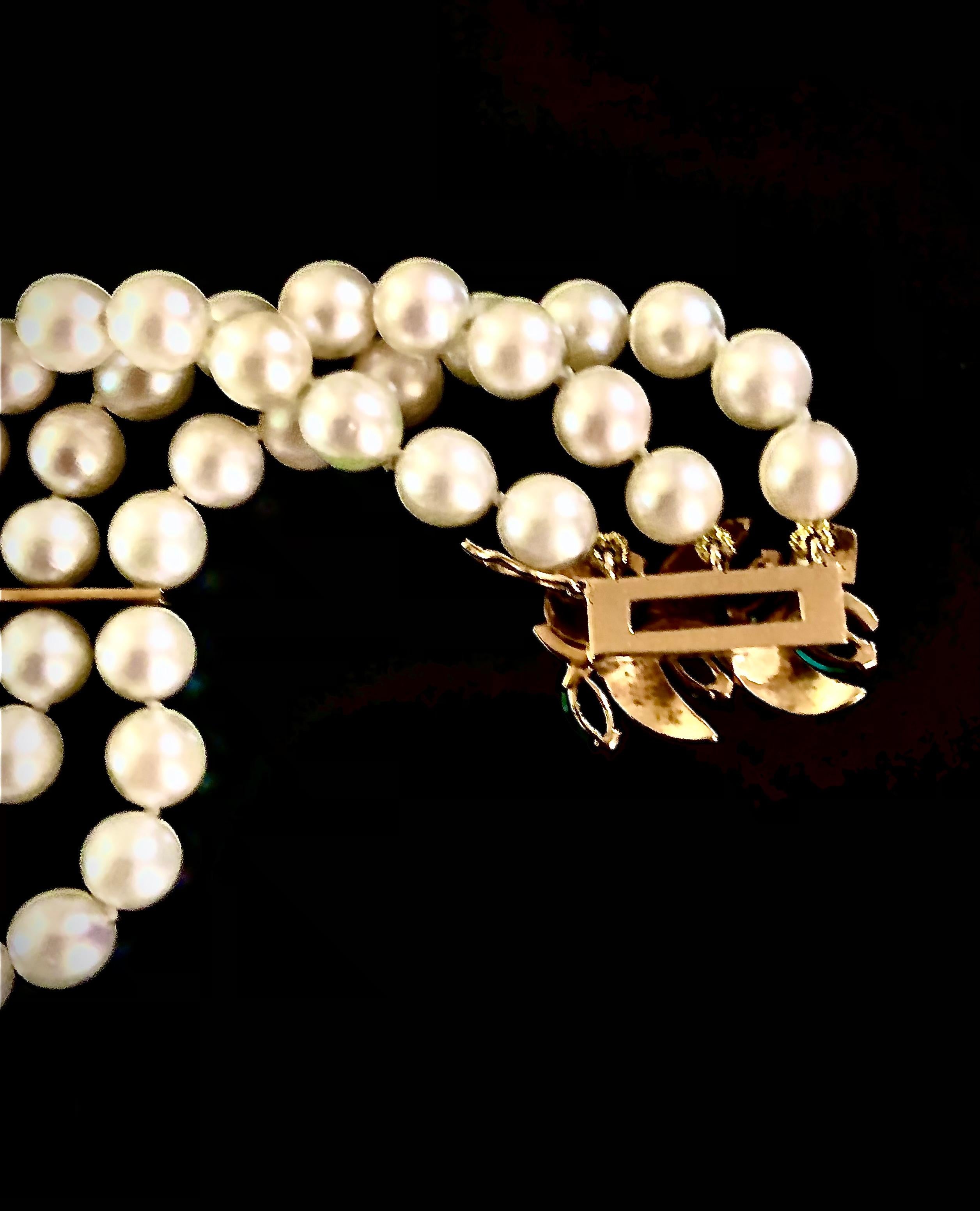 Magnifique bracelet avec 3 rangées de perles de culture rondes exceptionnelles de haute qualité Excellent état - En vente à New Orleans, LA