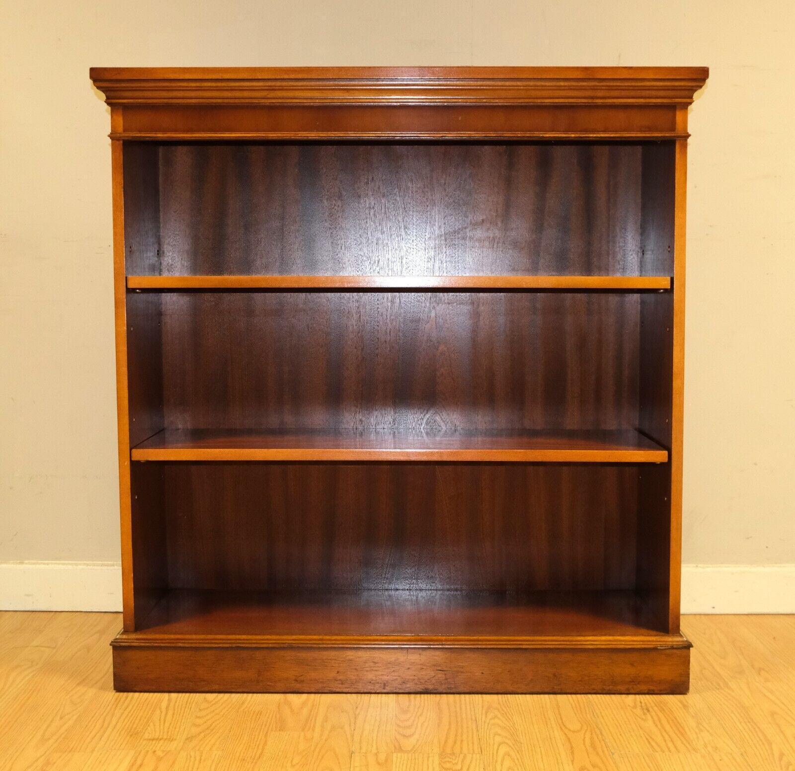 Hand-Crafted BEAUTIFUL BRADLEY BURR YEW WOOD LOW OPEN BOOKCASE WiTH PAIR ADJUSTABLE SHELVES For Sale