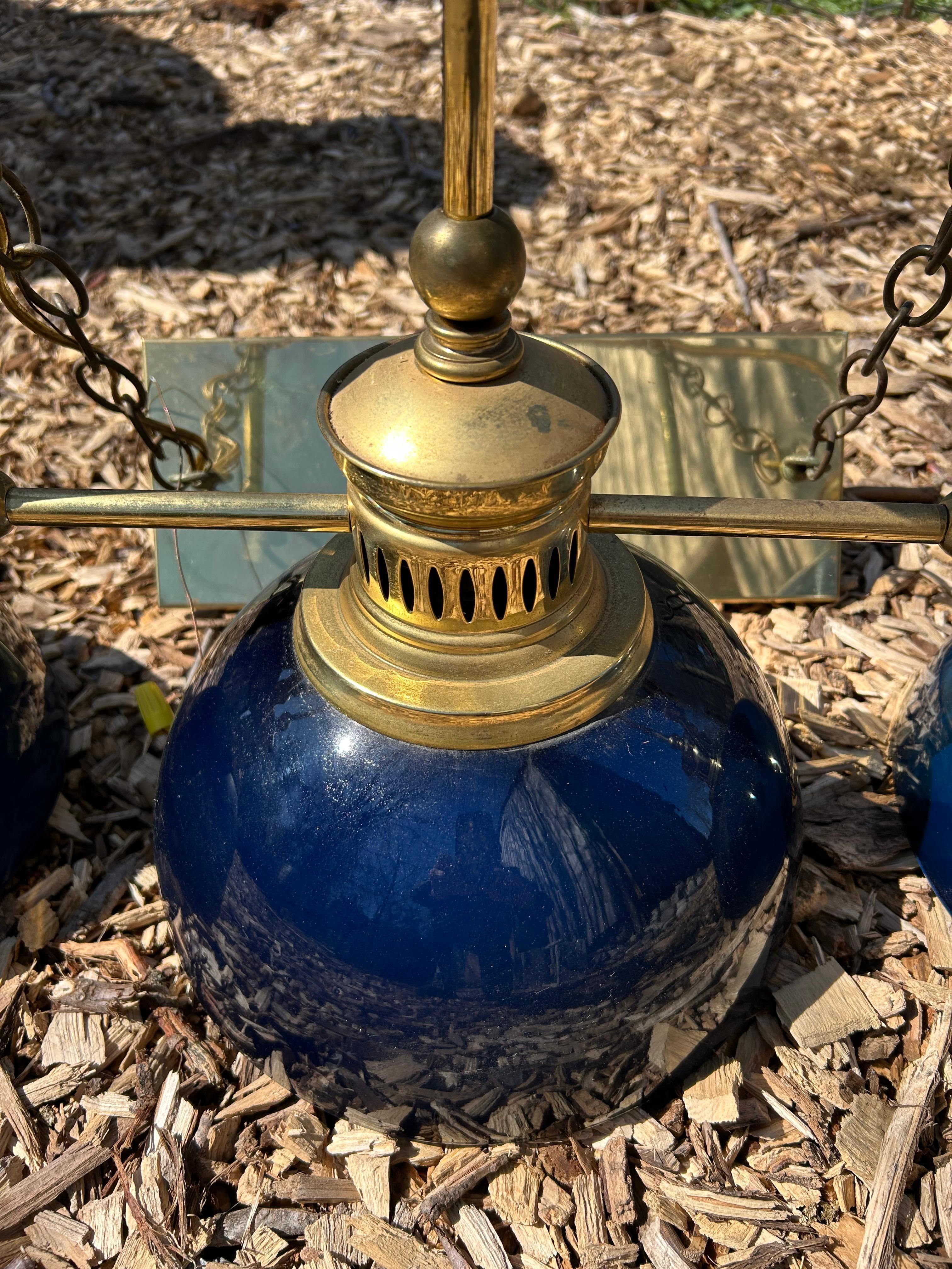 Beautiful Brass & Midnight Blue Glass 3 Light Island Chandelier For Sale 1