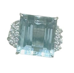 Beautiful Brazil 10.85 Aquamarine & Diamond Platinum Ring