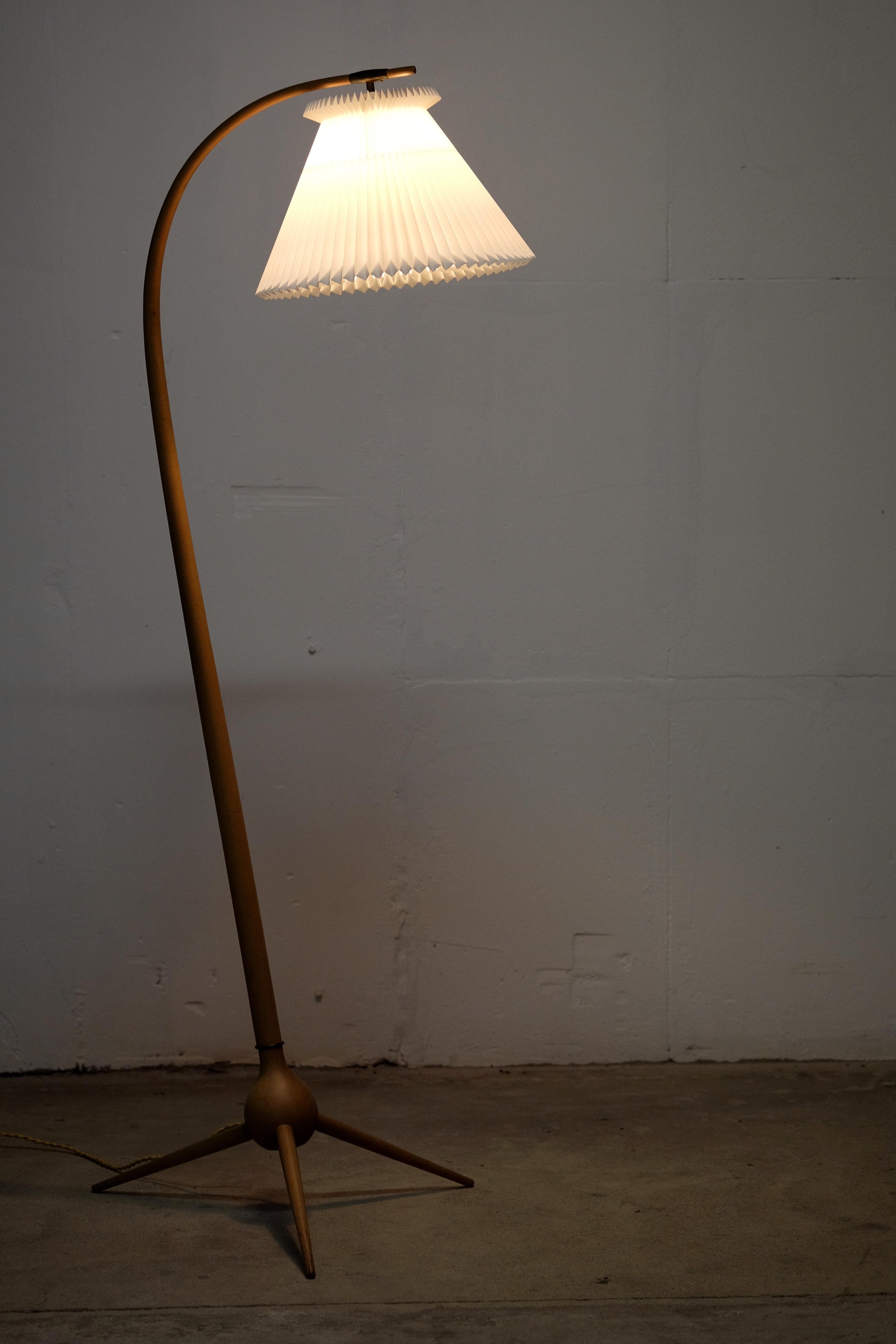 Mid-Century Modern Beautiful 'Bridge' Floor Lamp by Severin Hansen, Danish Design, 1960s For Sale
