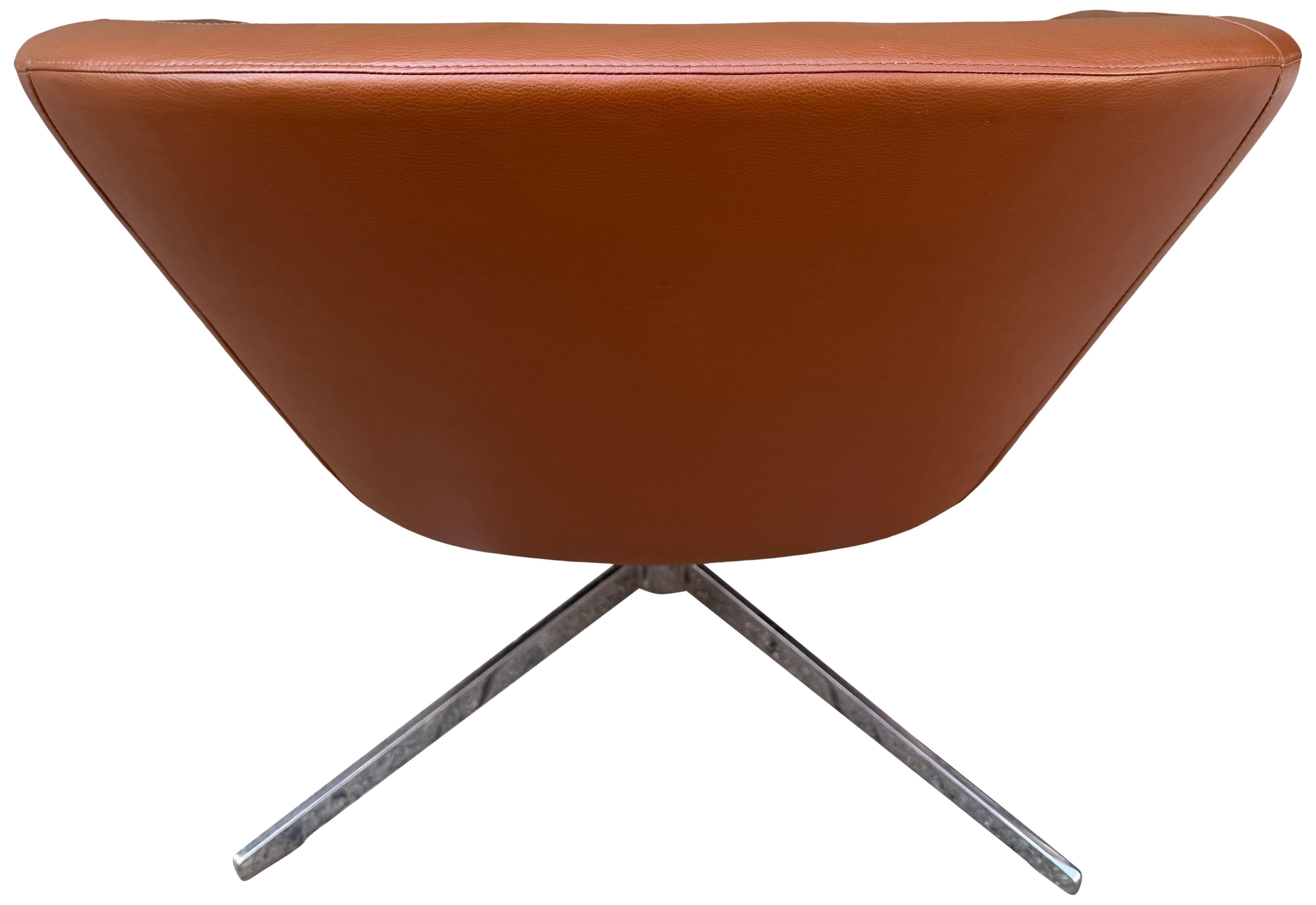 Beautiful Saddle Brown Leather Lounge Chairs for Bernhardt, 