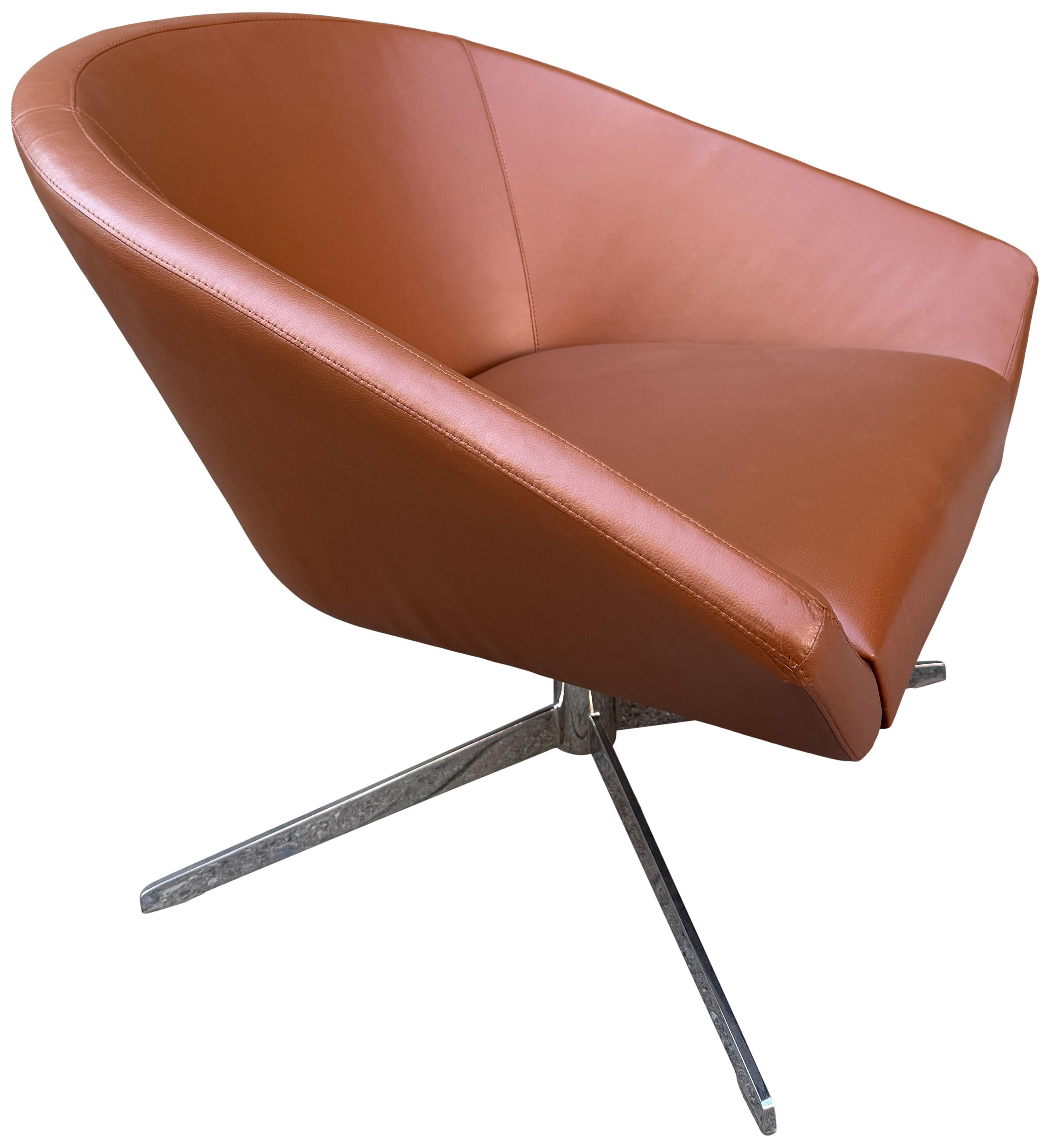 Beautiful Saddle Brown Leather Lounge Chairs for Bernhardt, 