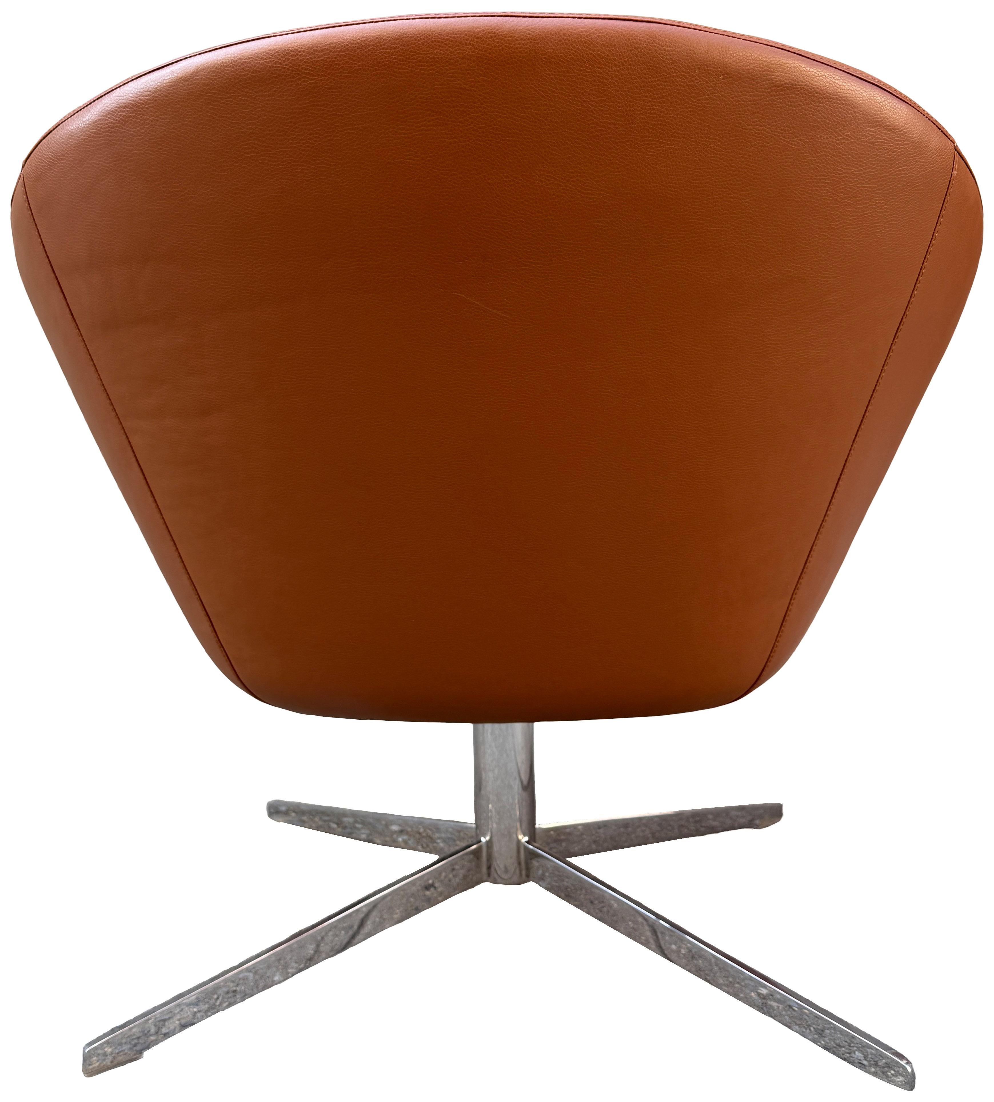 Beautiful Saddle Brown Leather Lounge Chairs for Bernhardt, 