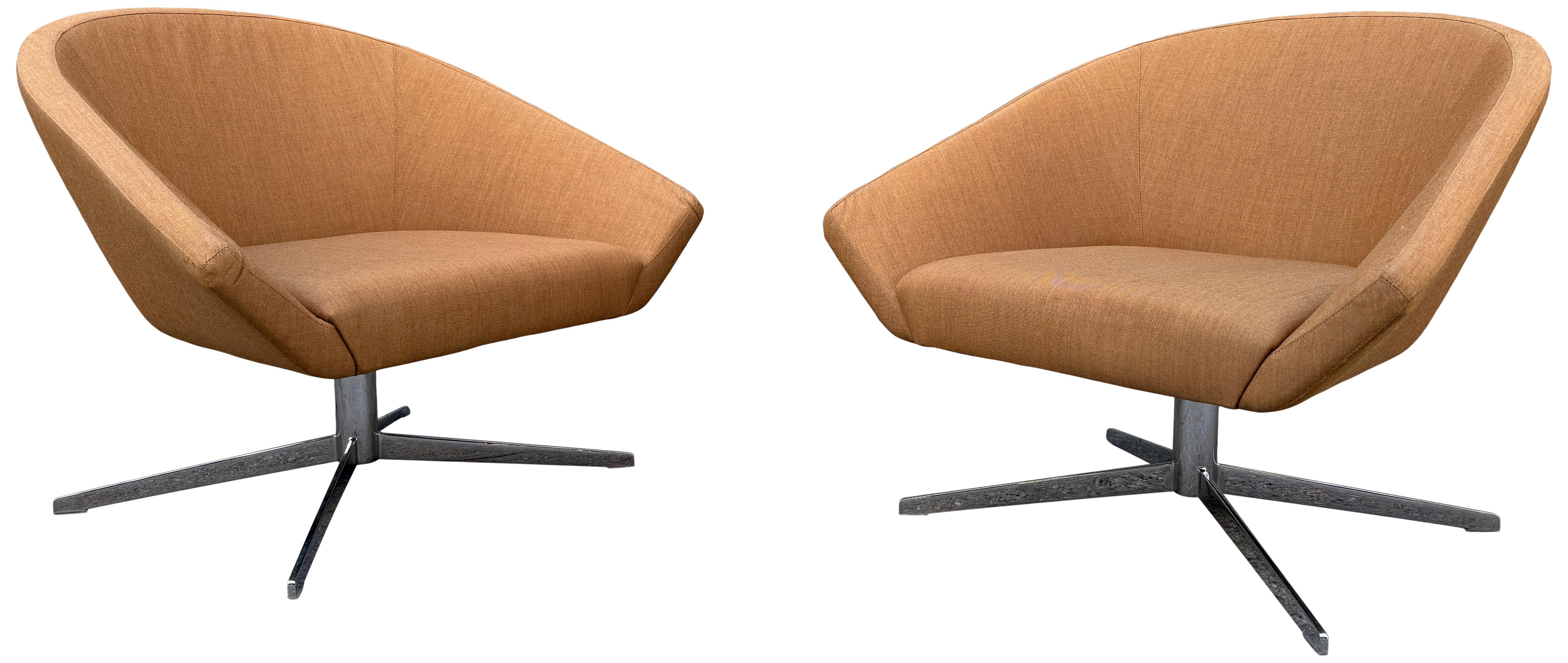 Wunderschöne Brown Remy Lounge Chairs für Bernhardt, 