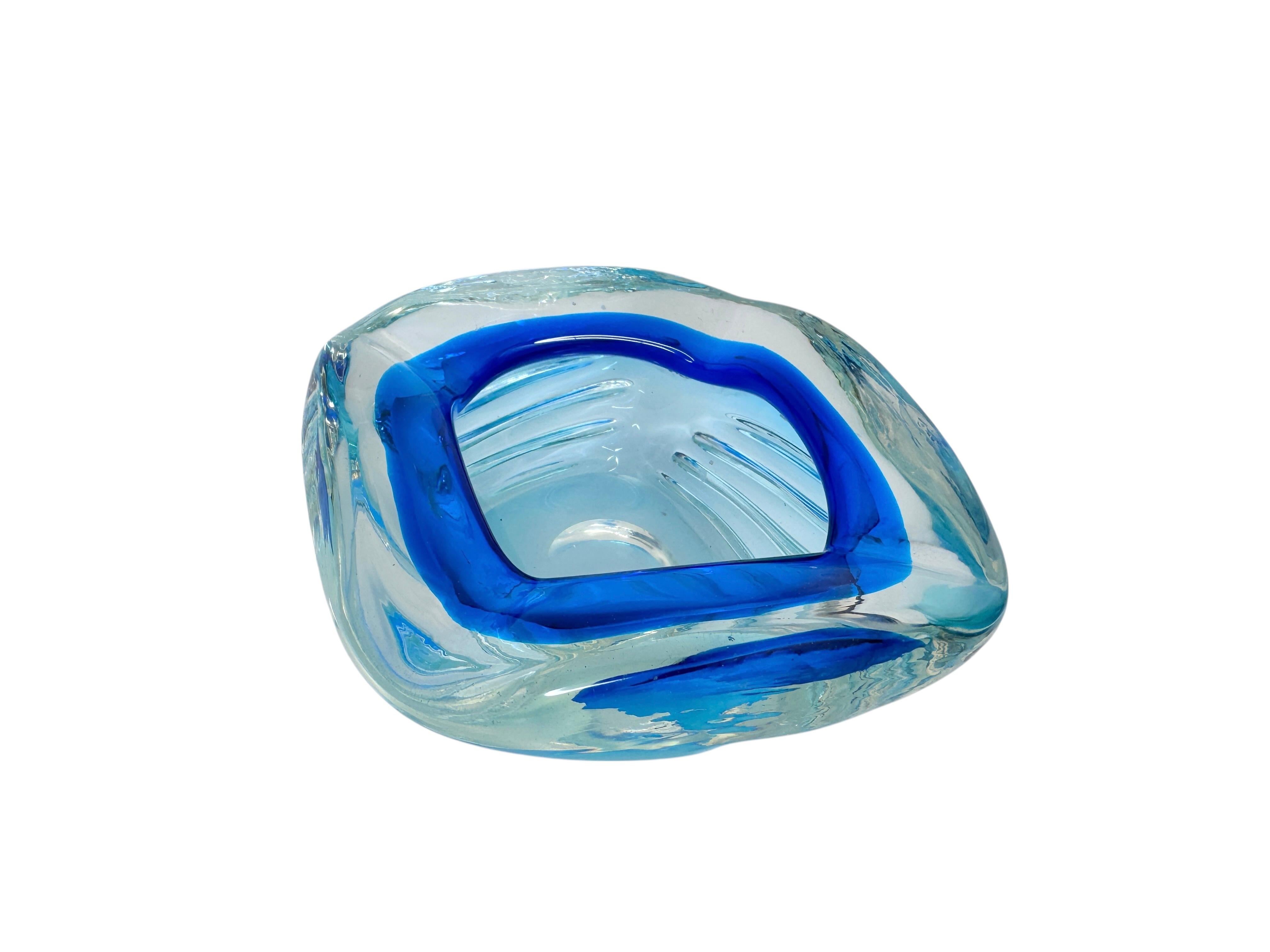 Late 20th Century Beautiful Brutalist Murano Sommerso Glass Cigar Ashtray, Vintage, Italy, 1970s For Sale
